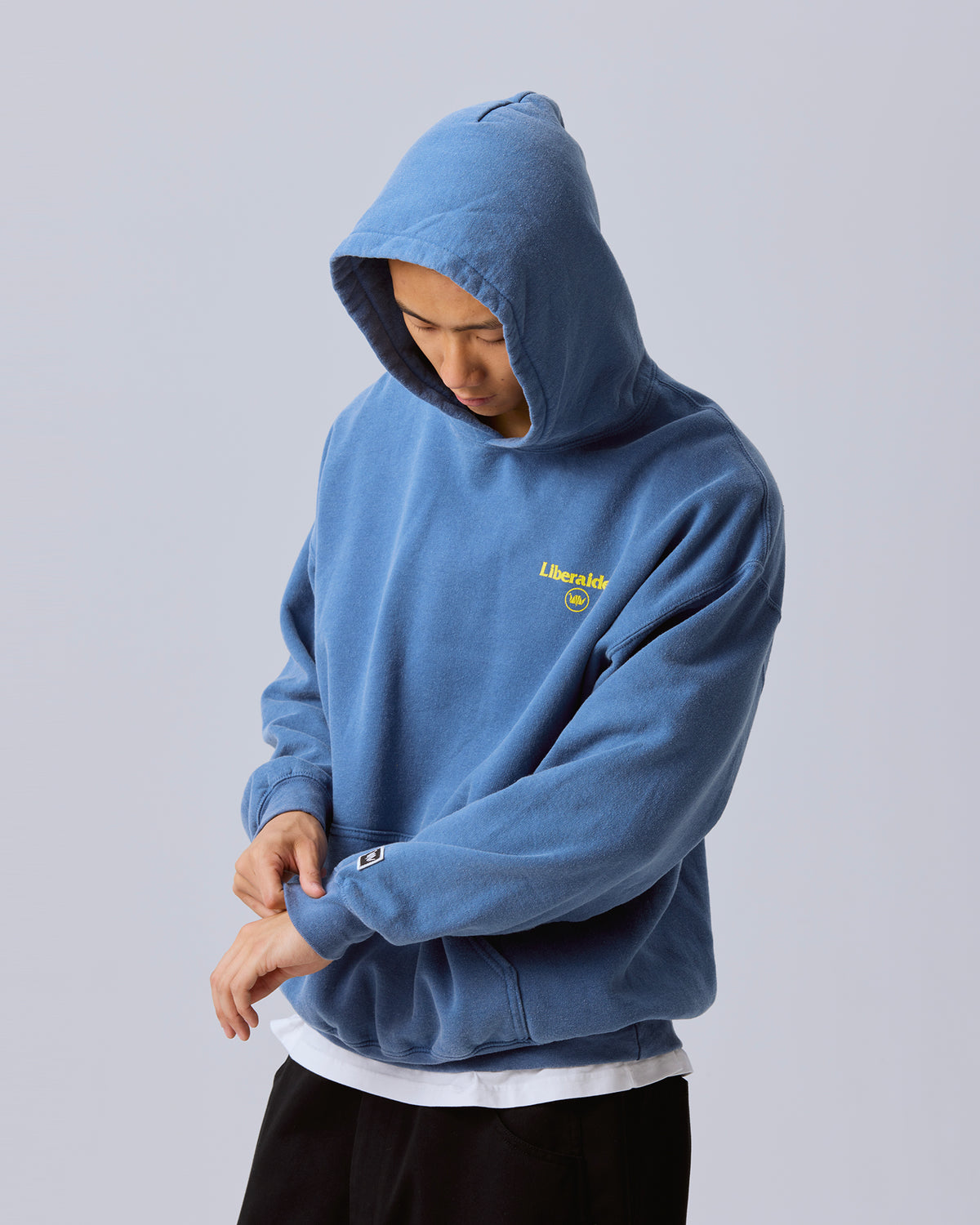 PEACE HOODIE