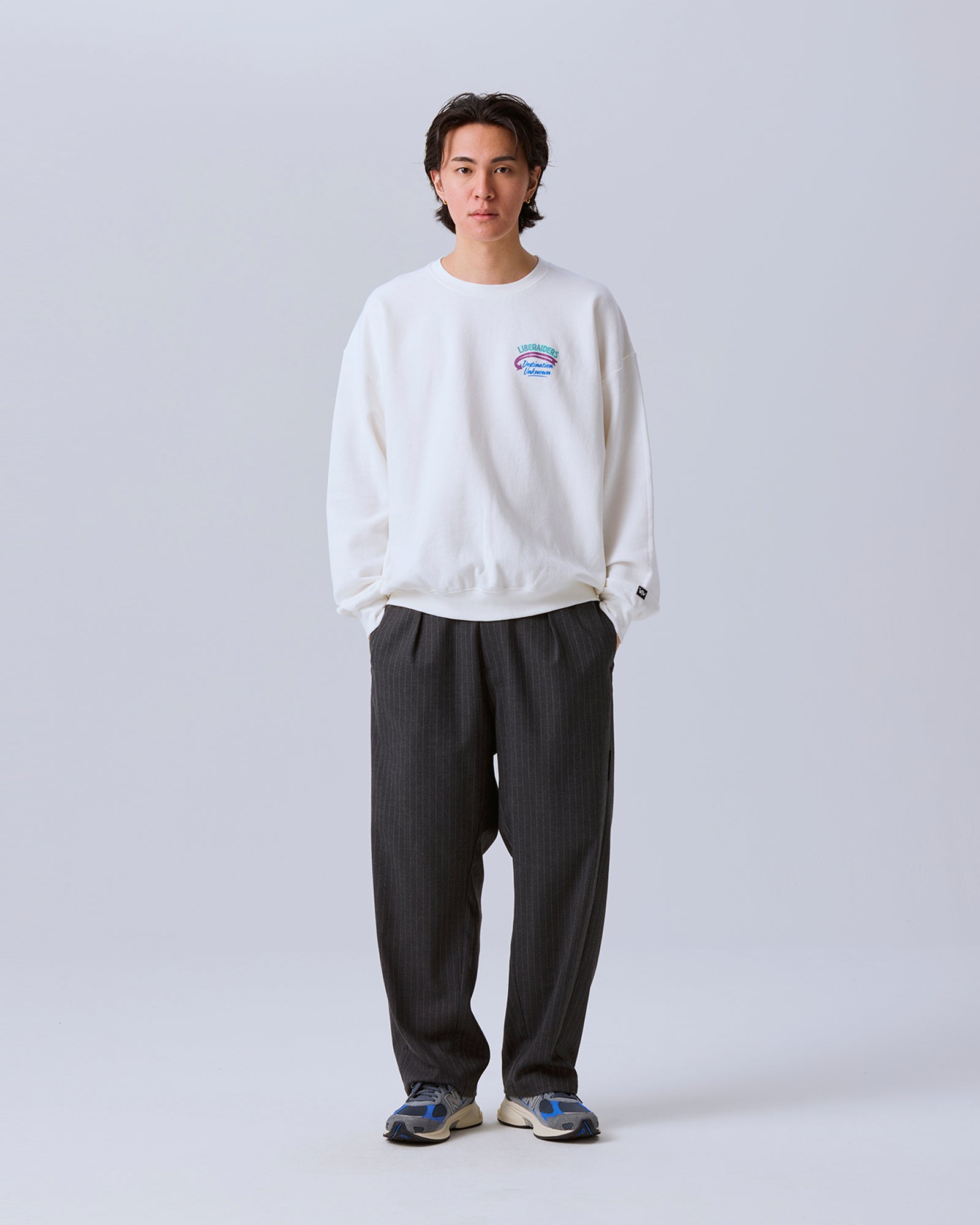 BOOM CREWNECK