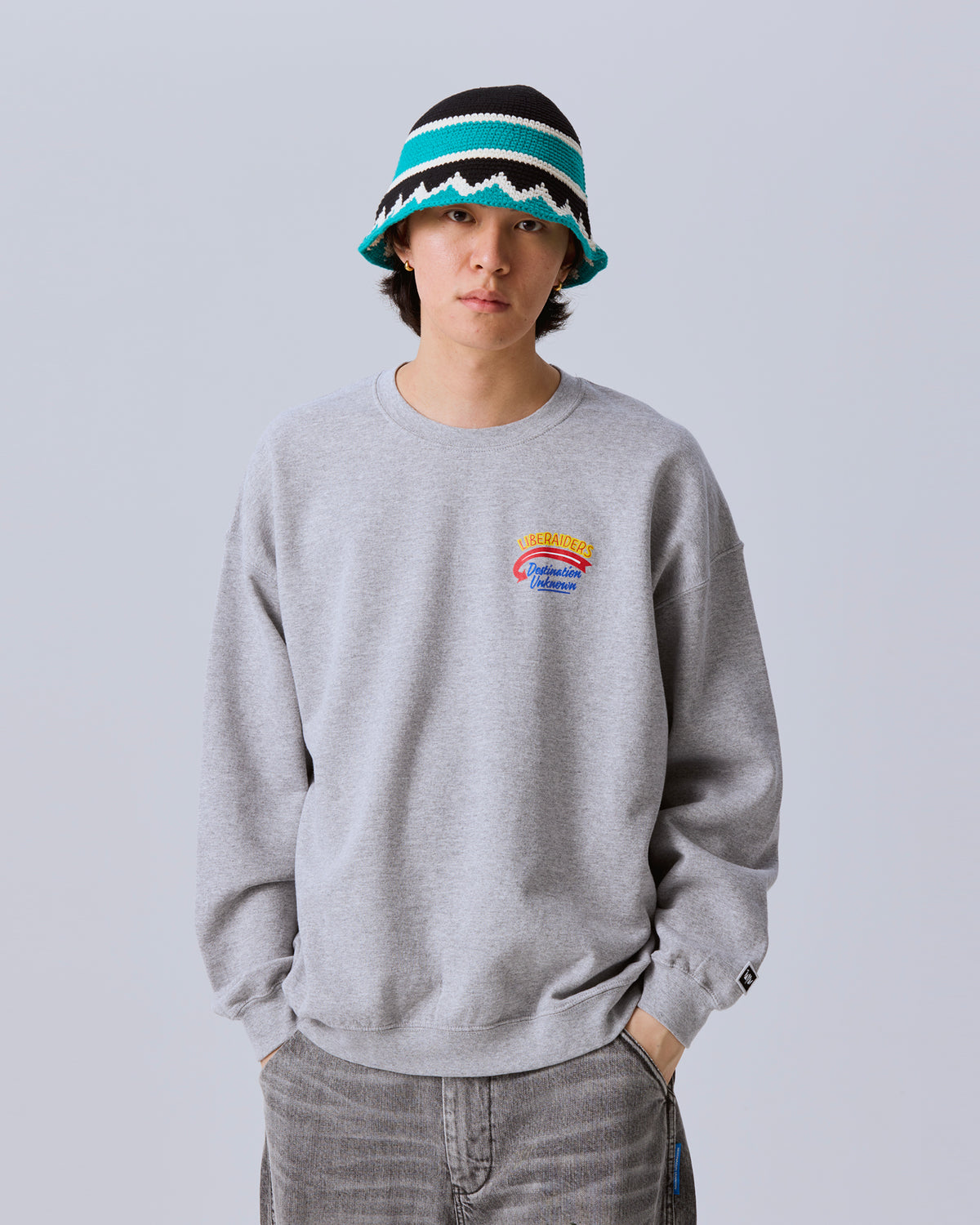 BOOM CREWNECK