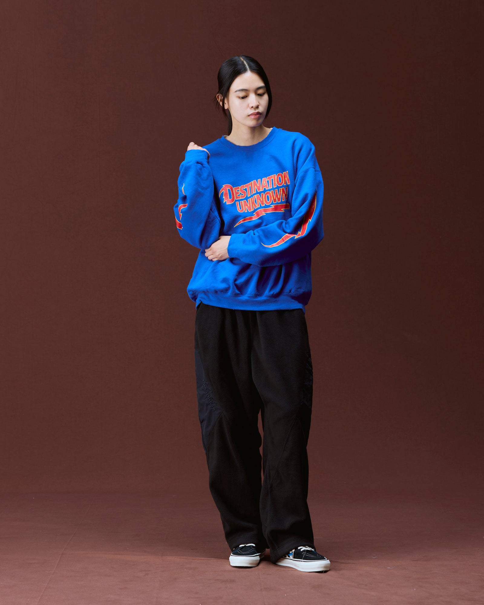 THUNDER LOGO CREWNECK