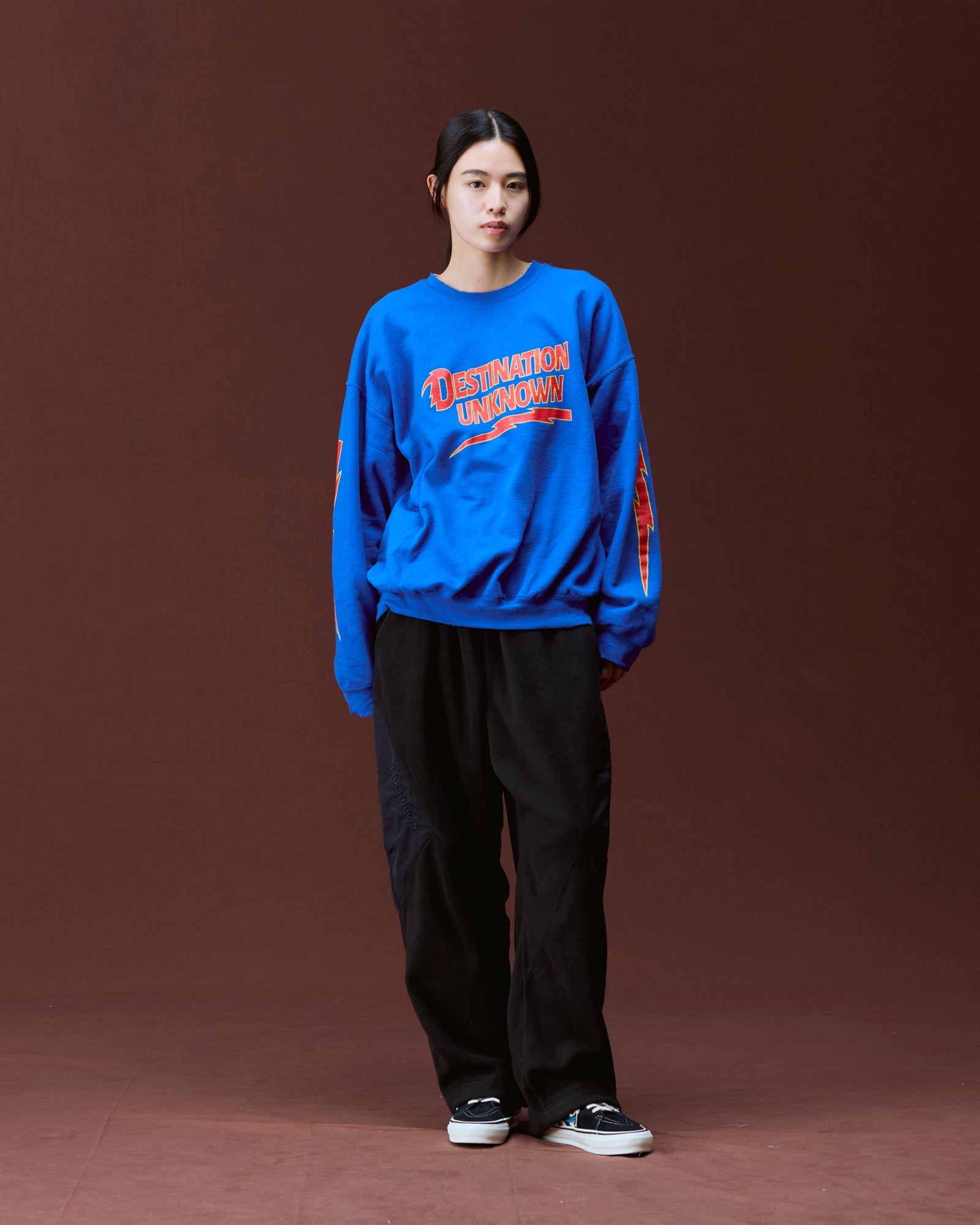 THUNDER LOGO CREWNECK
