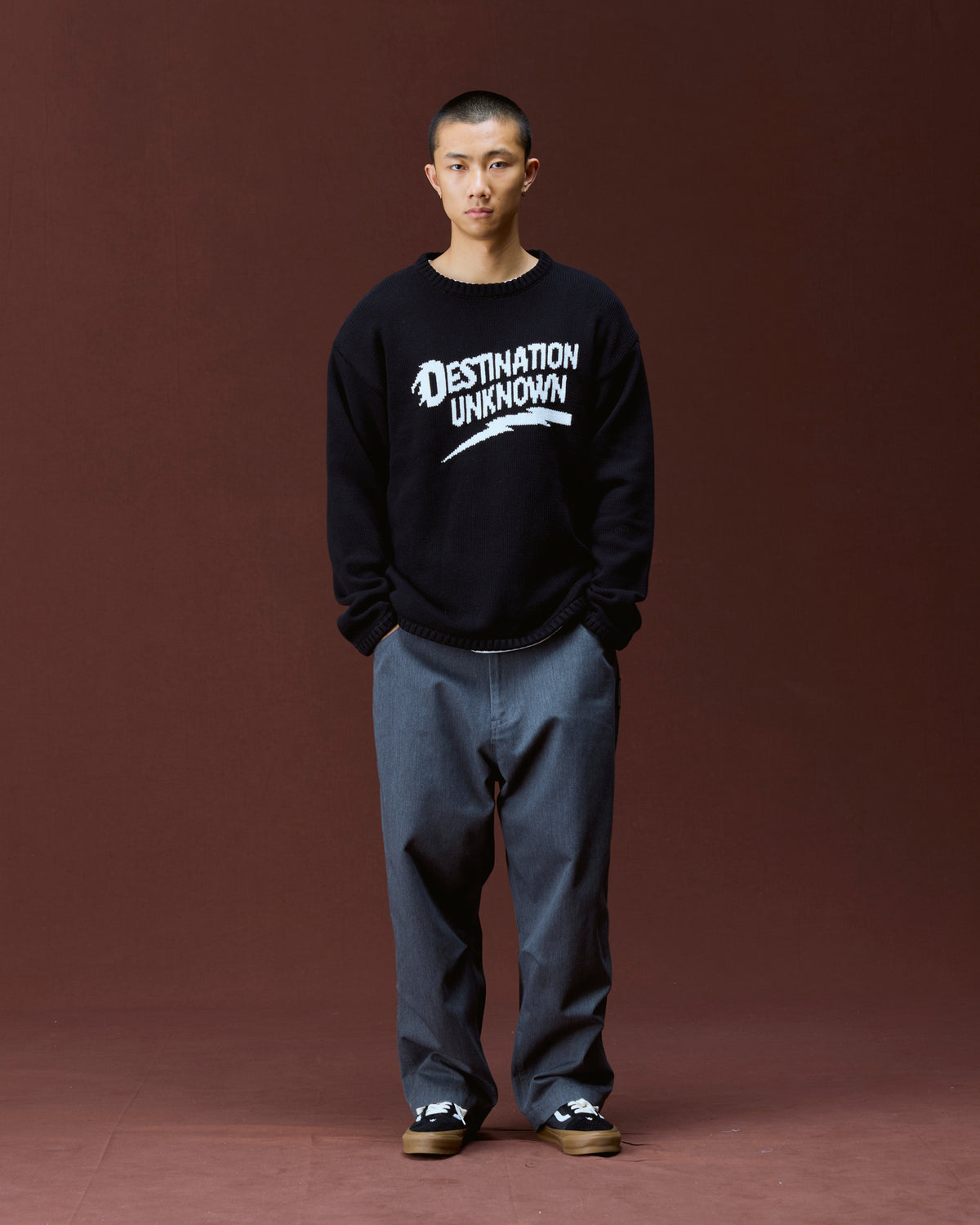 THUNDER LOGO KNIT SWEATER