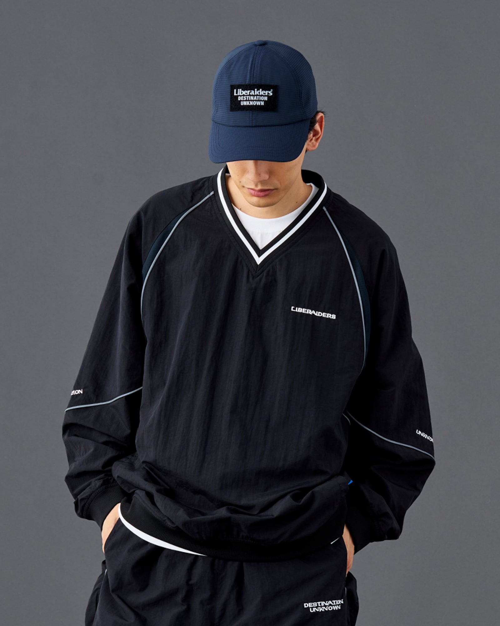 LR NYLON PULLOVER