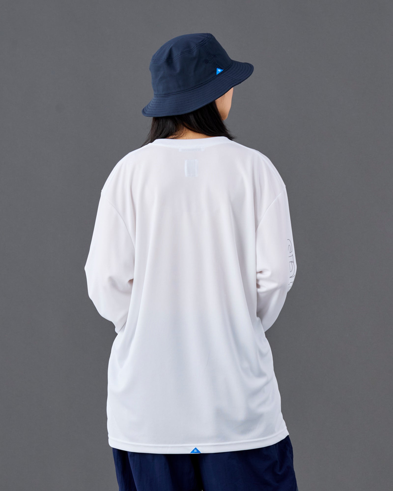 REFLECTOR DRY L/S TEE