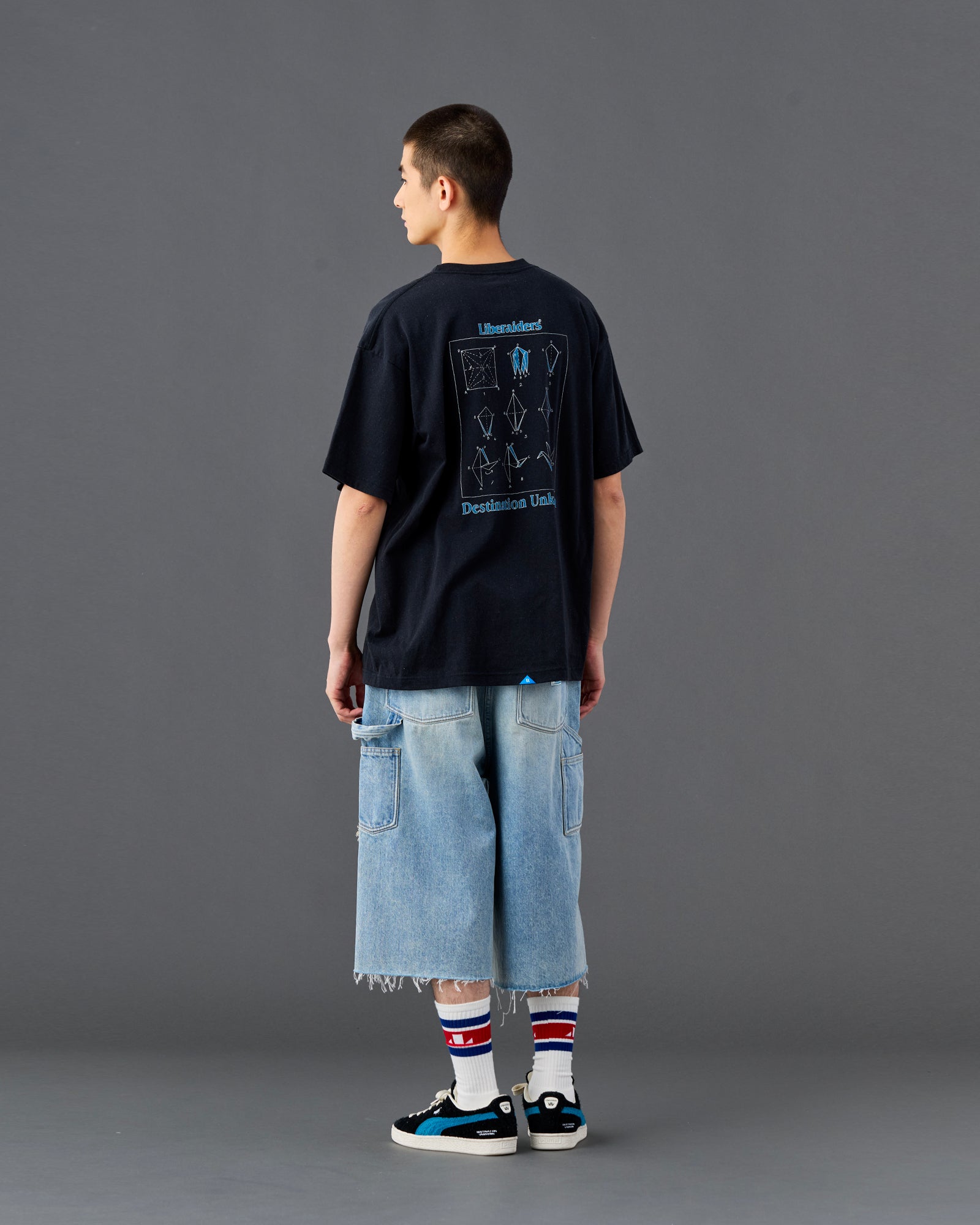 FOLDING METHOD TEE