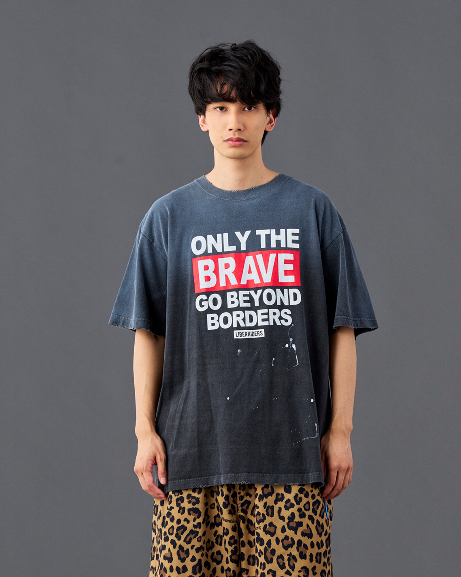 FADED BRAVE TEE