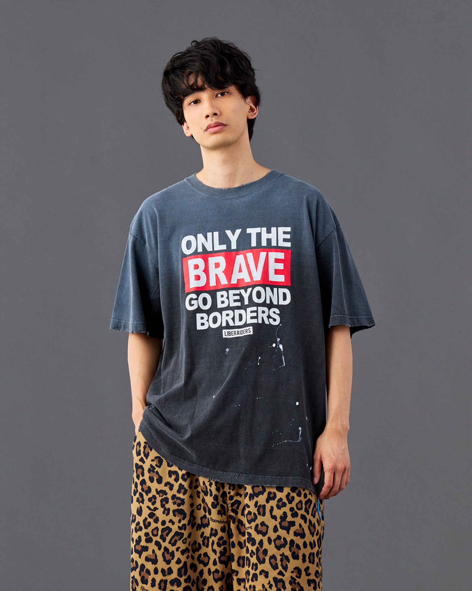 FADED BRAVE TEE