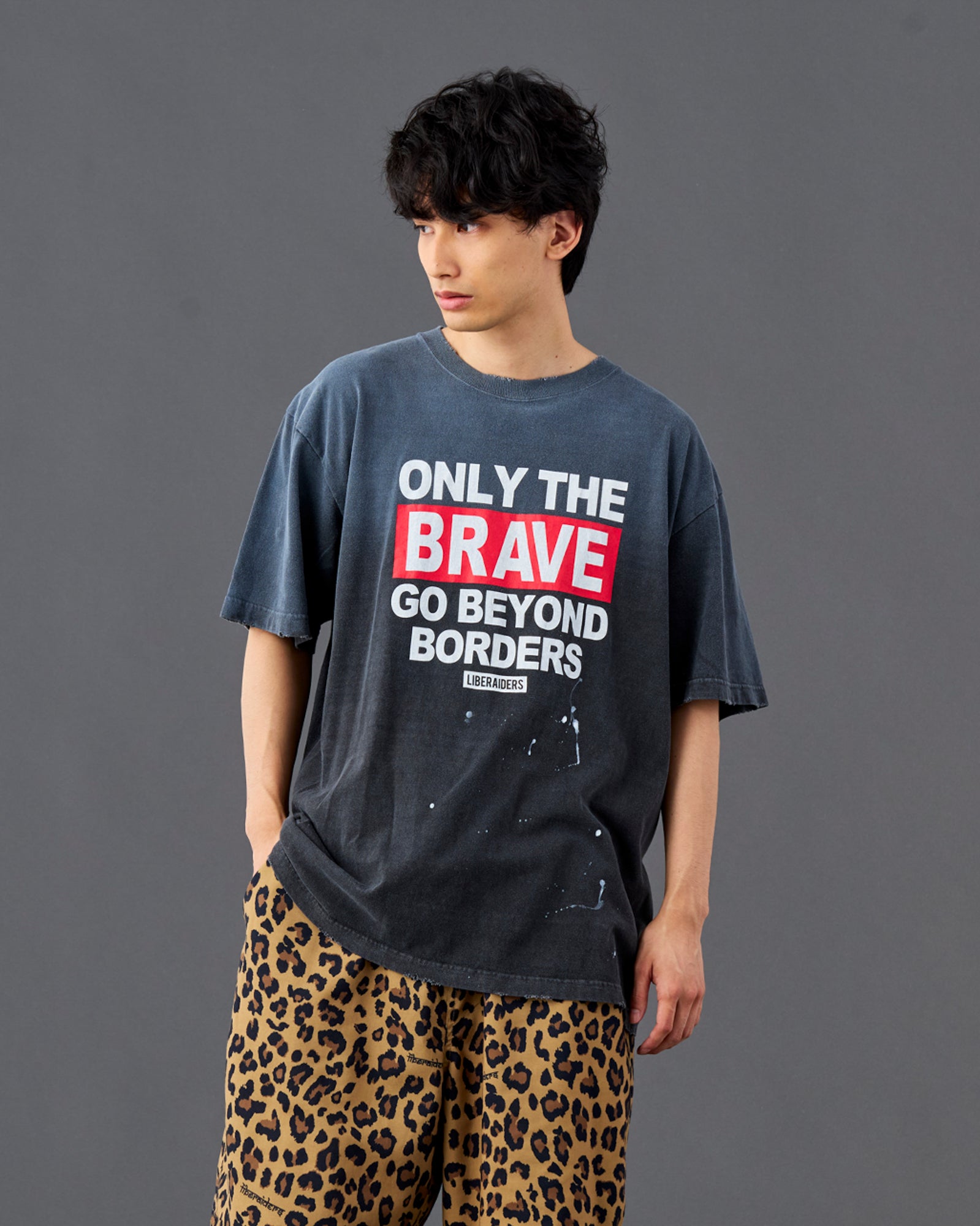 FADED BRAVE TEE