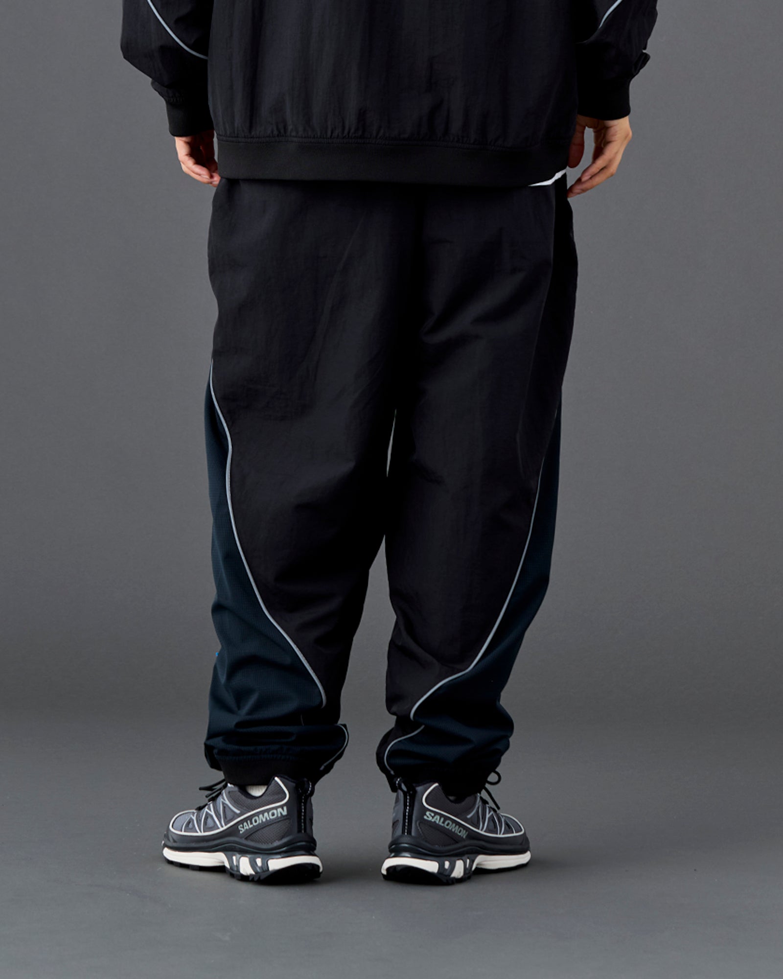 LR NYLON PANTS
