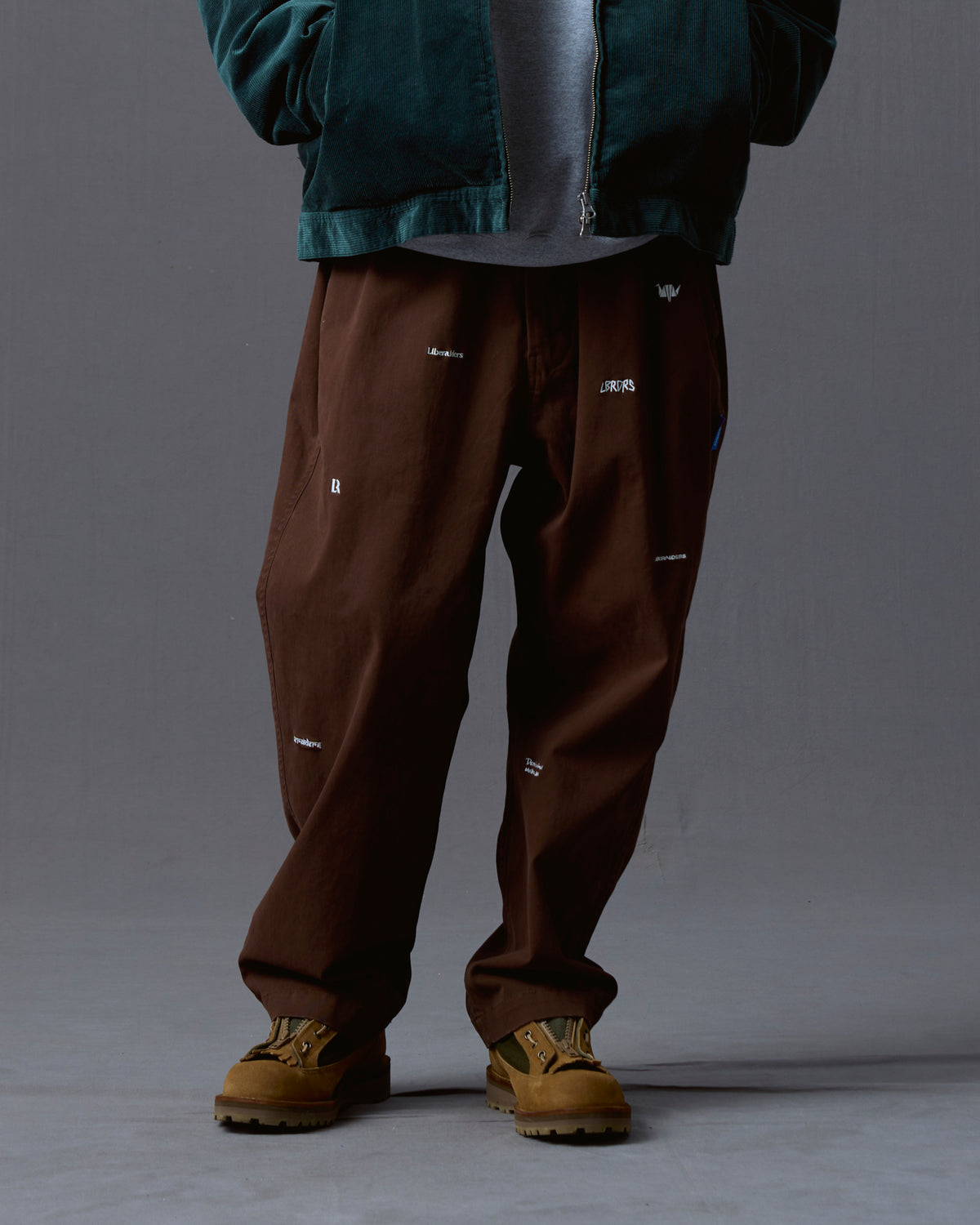 MULTI EMBROIDERY CHINO TROUSERS