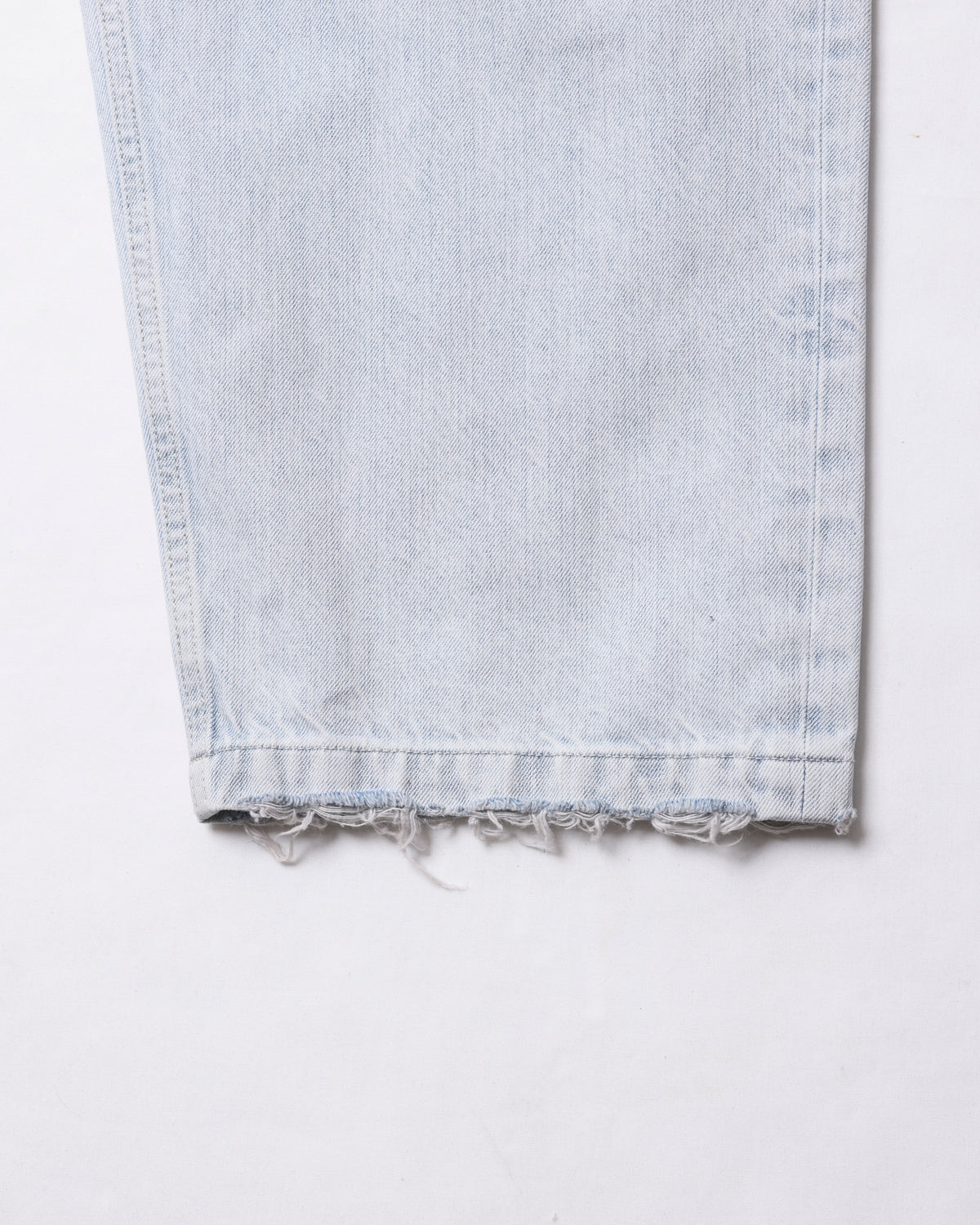 BAGGY DENIM PANTS