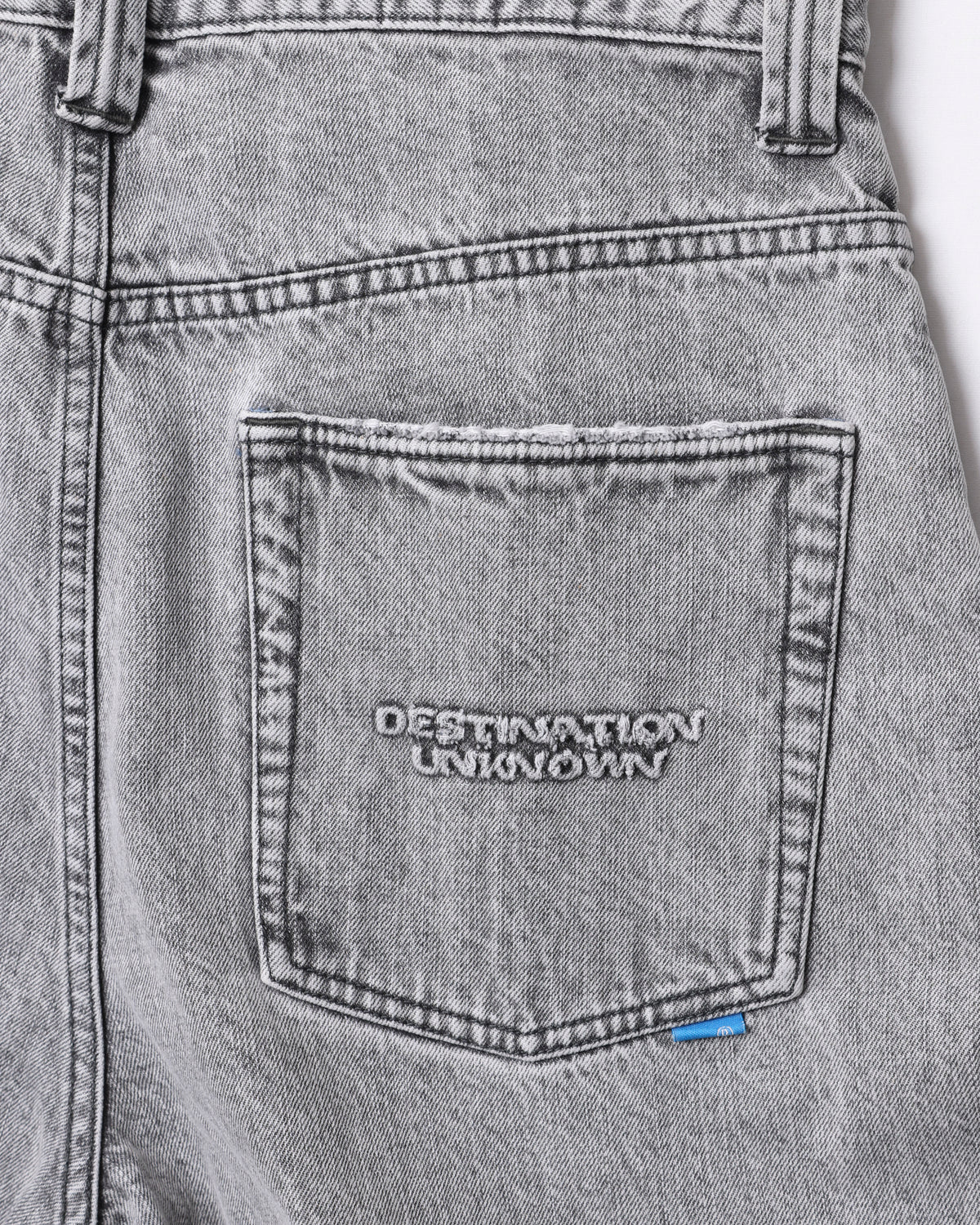 BAGGY DENIM PANTS