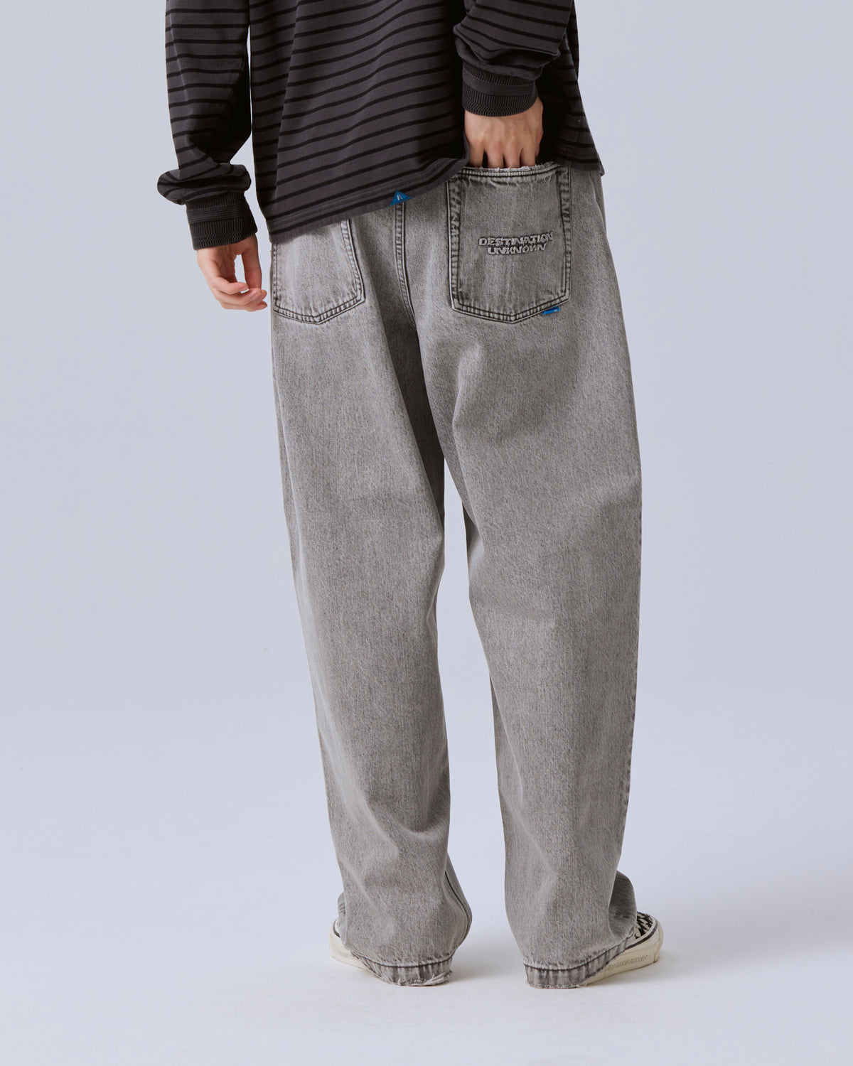 BAGGY DENIM PANTS