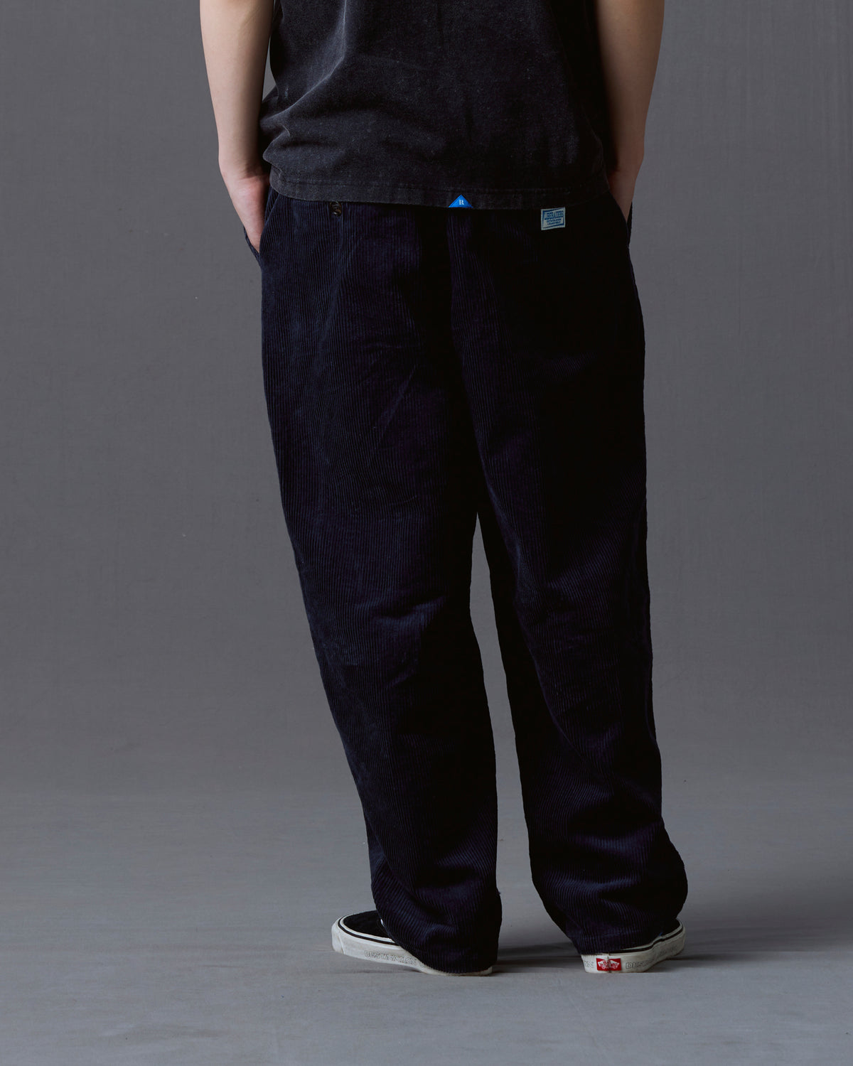 CORDUROY TAPERED SLACKS