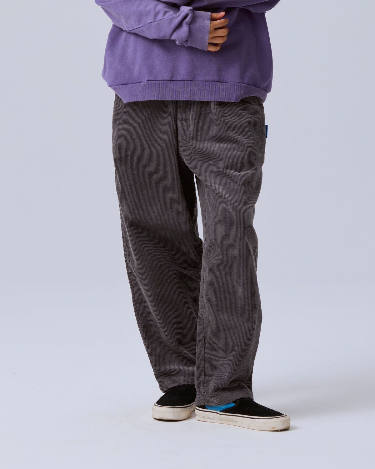 CORDUROY TAPERED SLACKS