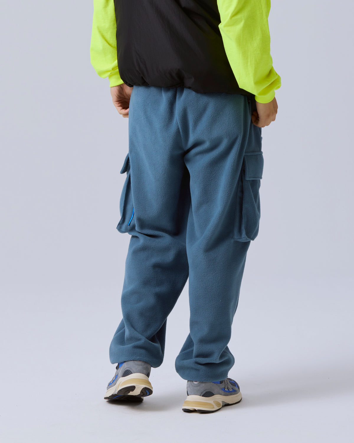 FLEECE CARGO PANTS