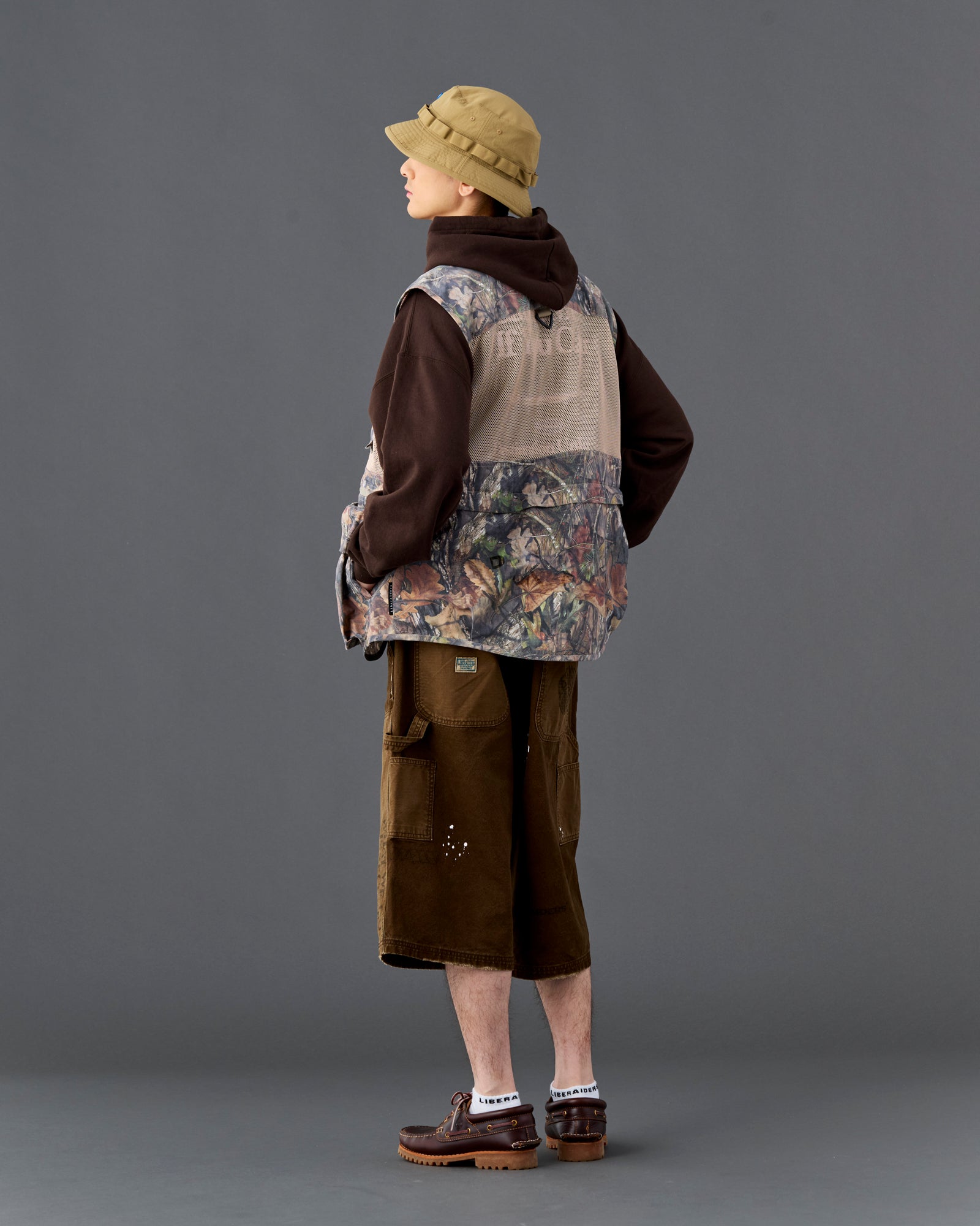 HANDWRITING CANVAS WORK SHORTS