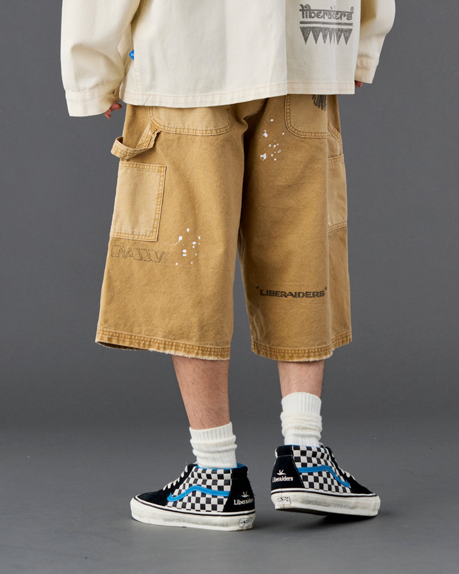 HANDWRITING CANVAS WORK SHORTS