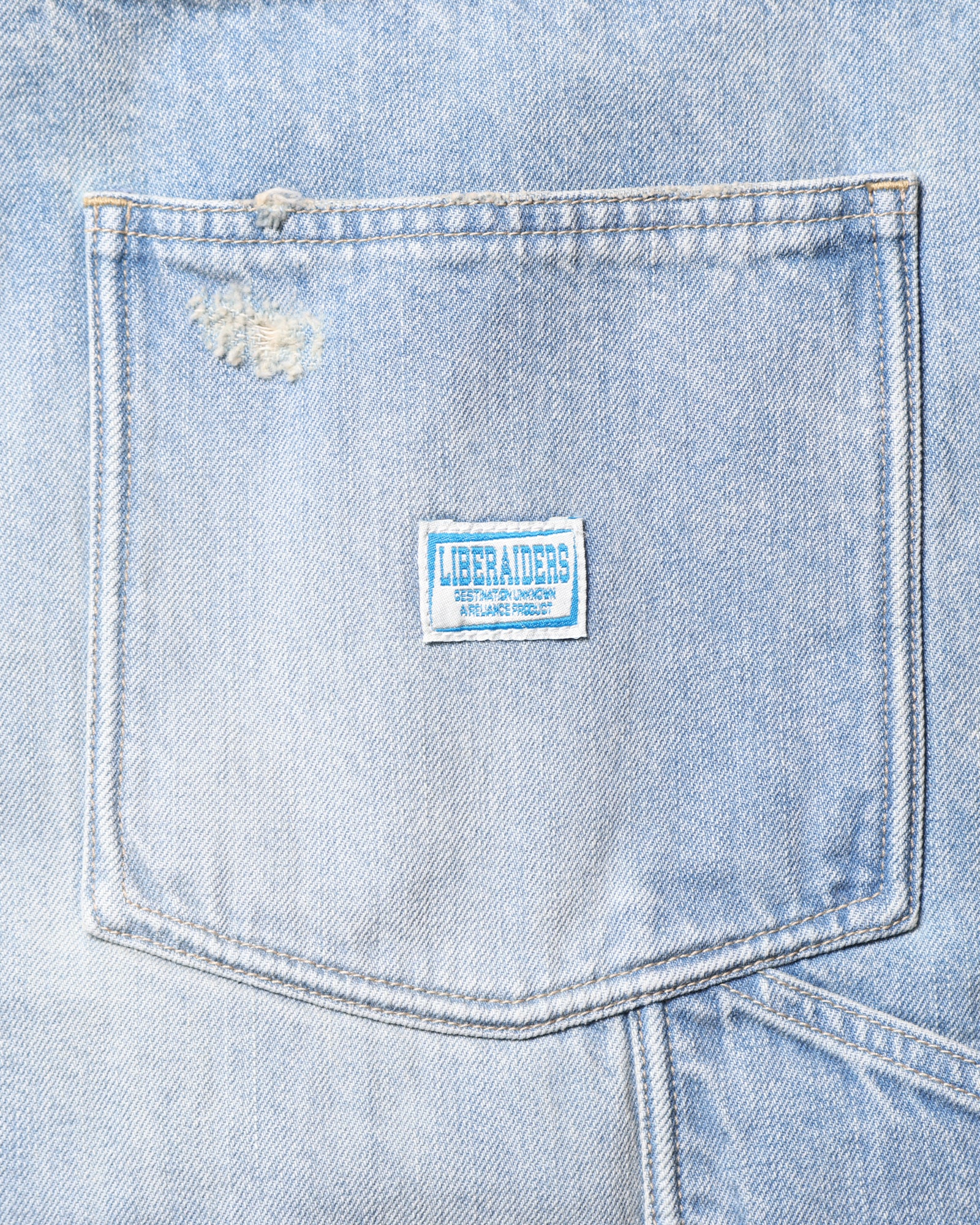 DAMAGED DENIM BUGGY SHORTS