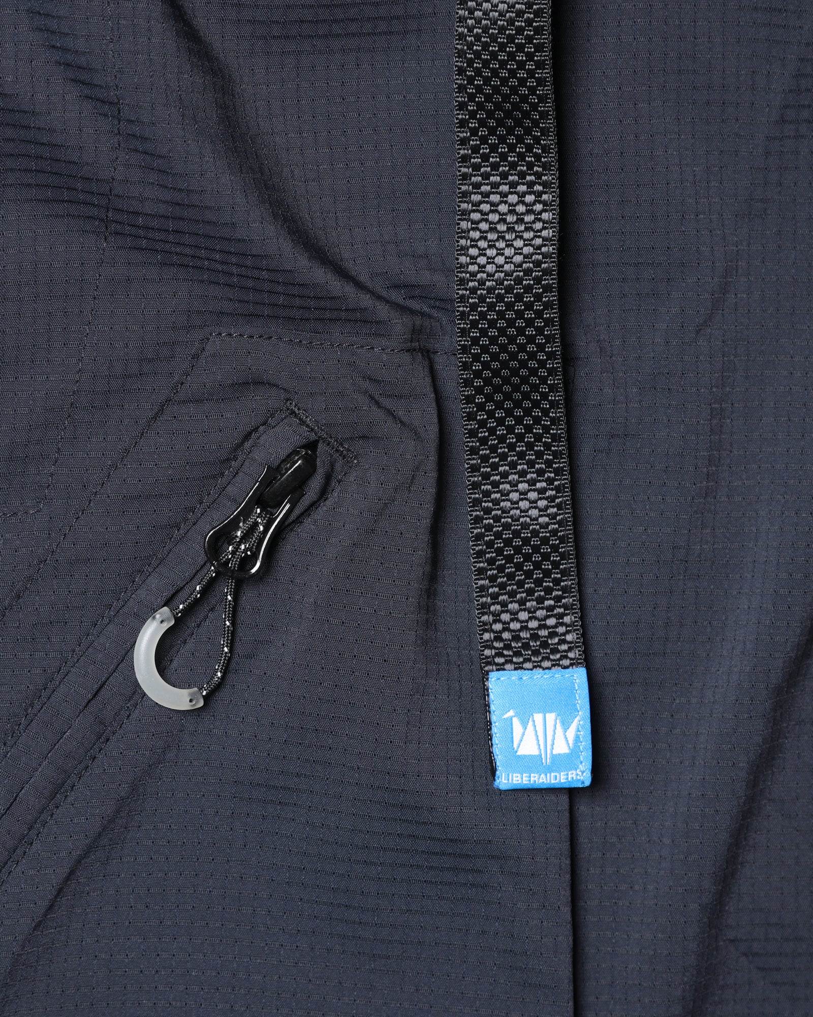 DOTAIR UTILITY SHORTS