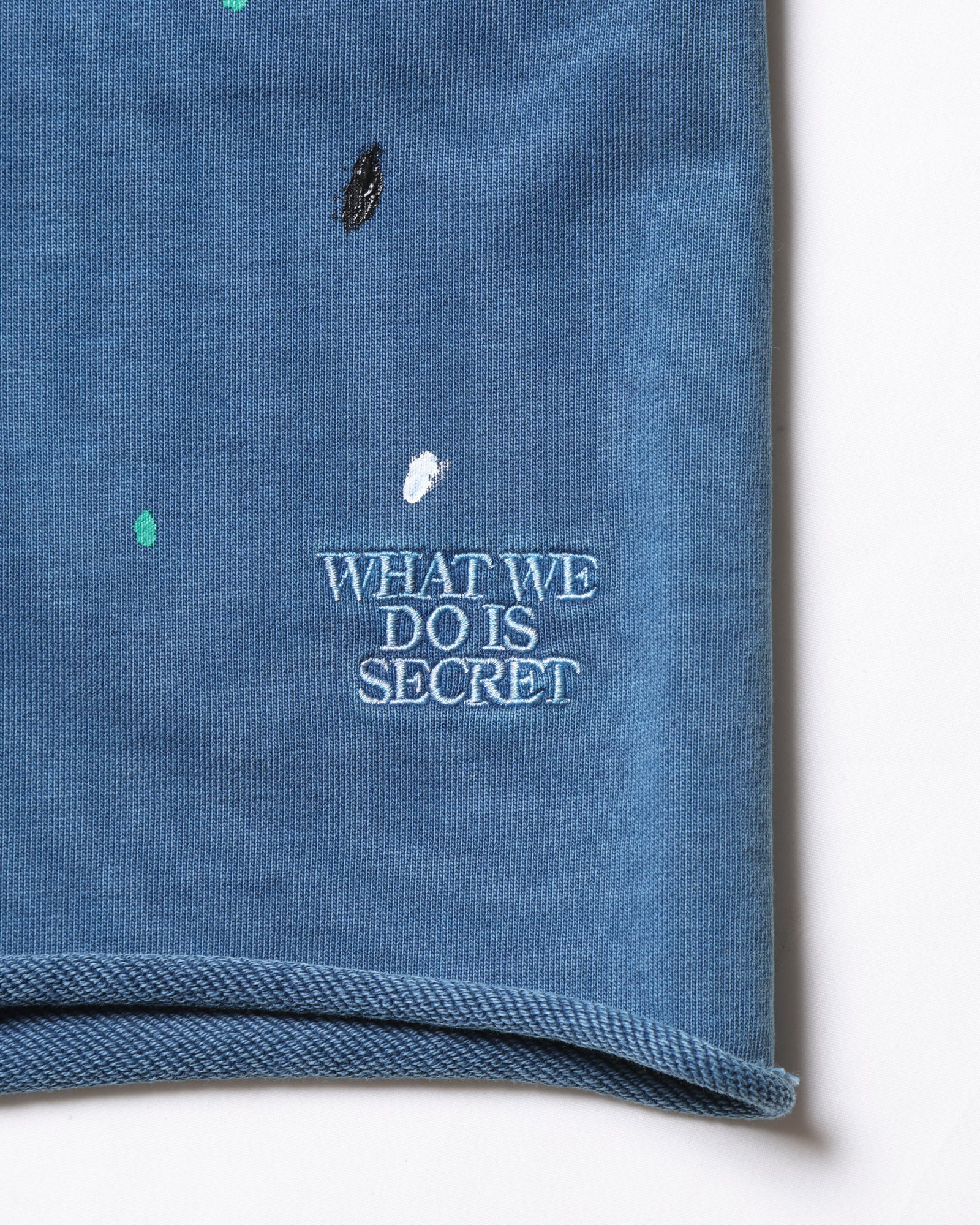 PIGMENT DYED SWEAT SHORTS