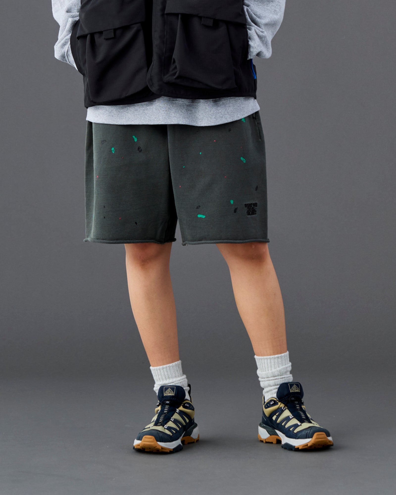 PIGMENT DYED SWEAT SHORTS