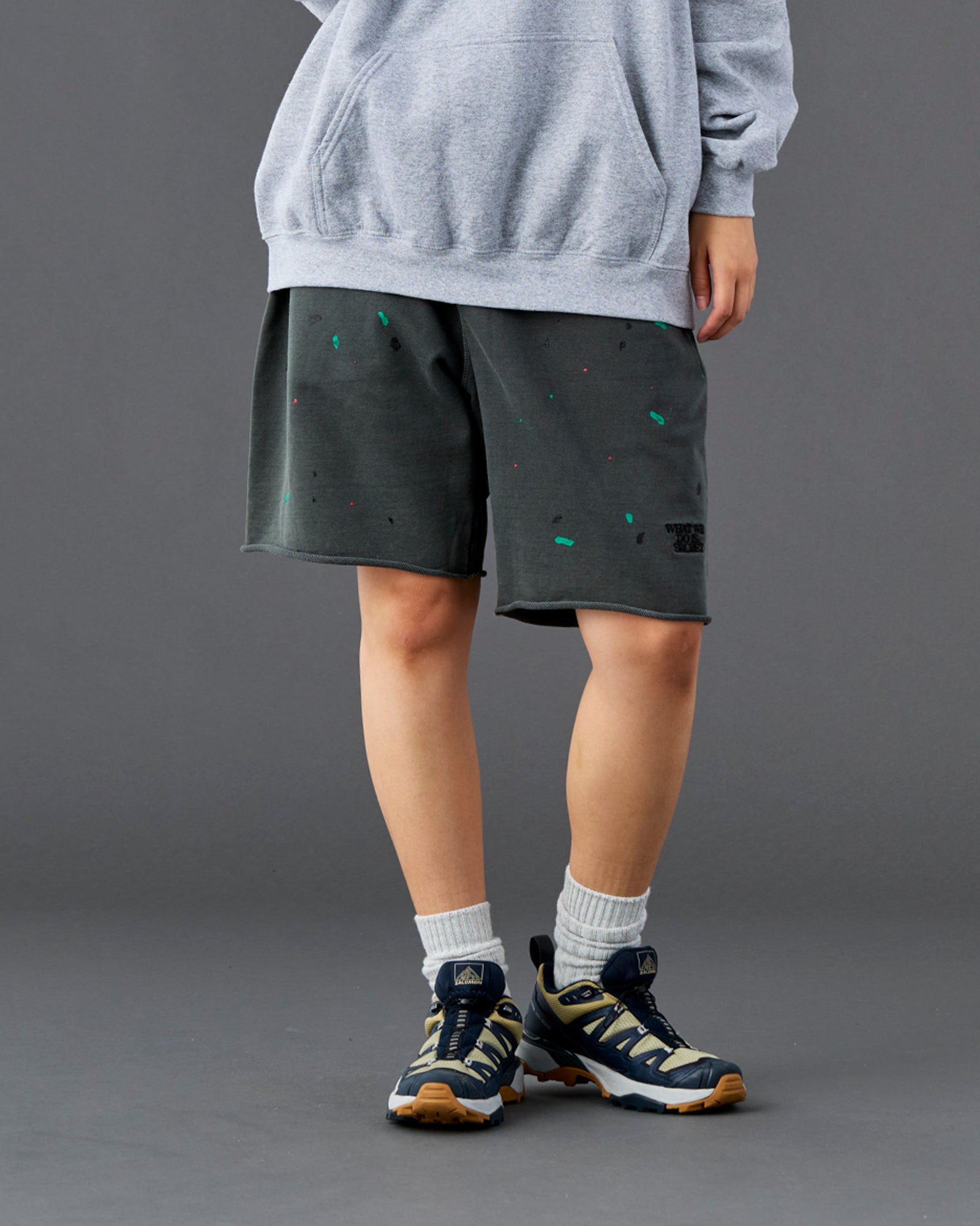 PIGMENT DYED SWEAT SHORTS