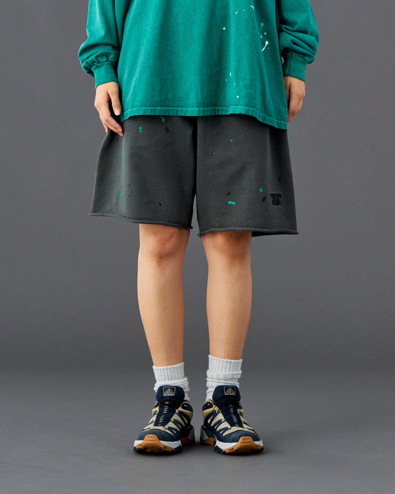 PIGMENT DYED SWEAT SHORTS