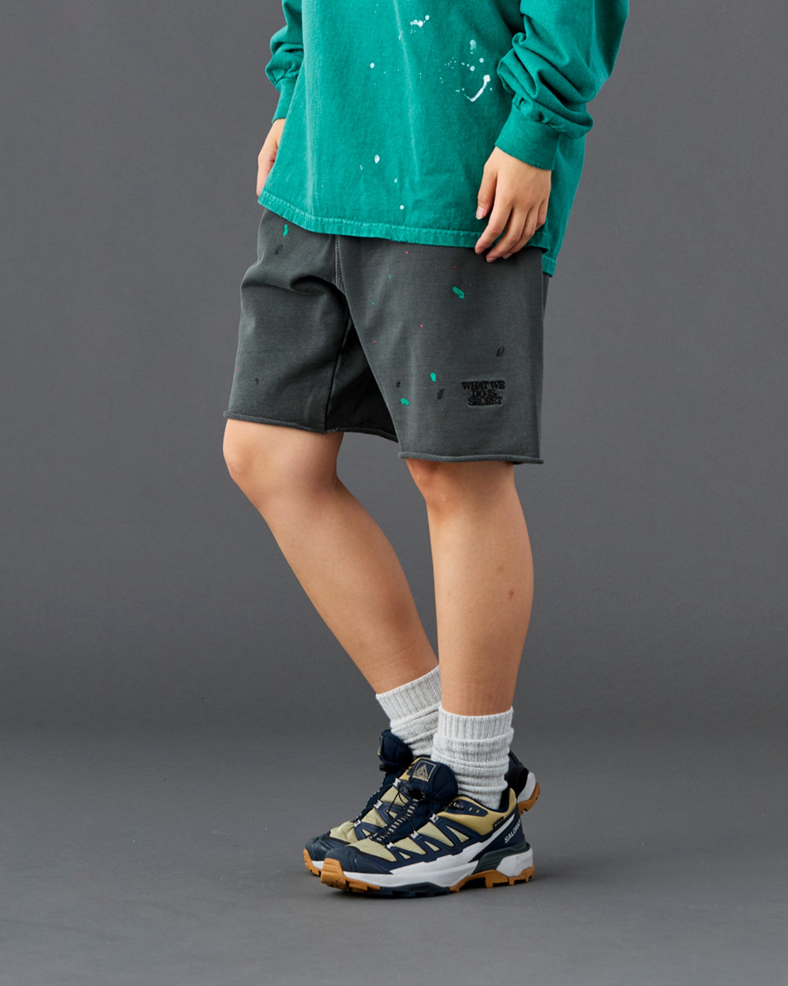 PIGMENT DYED SWEAT SHORTS