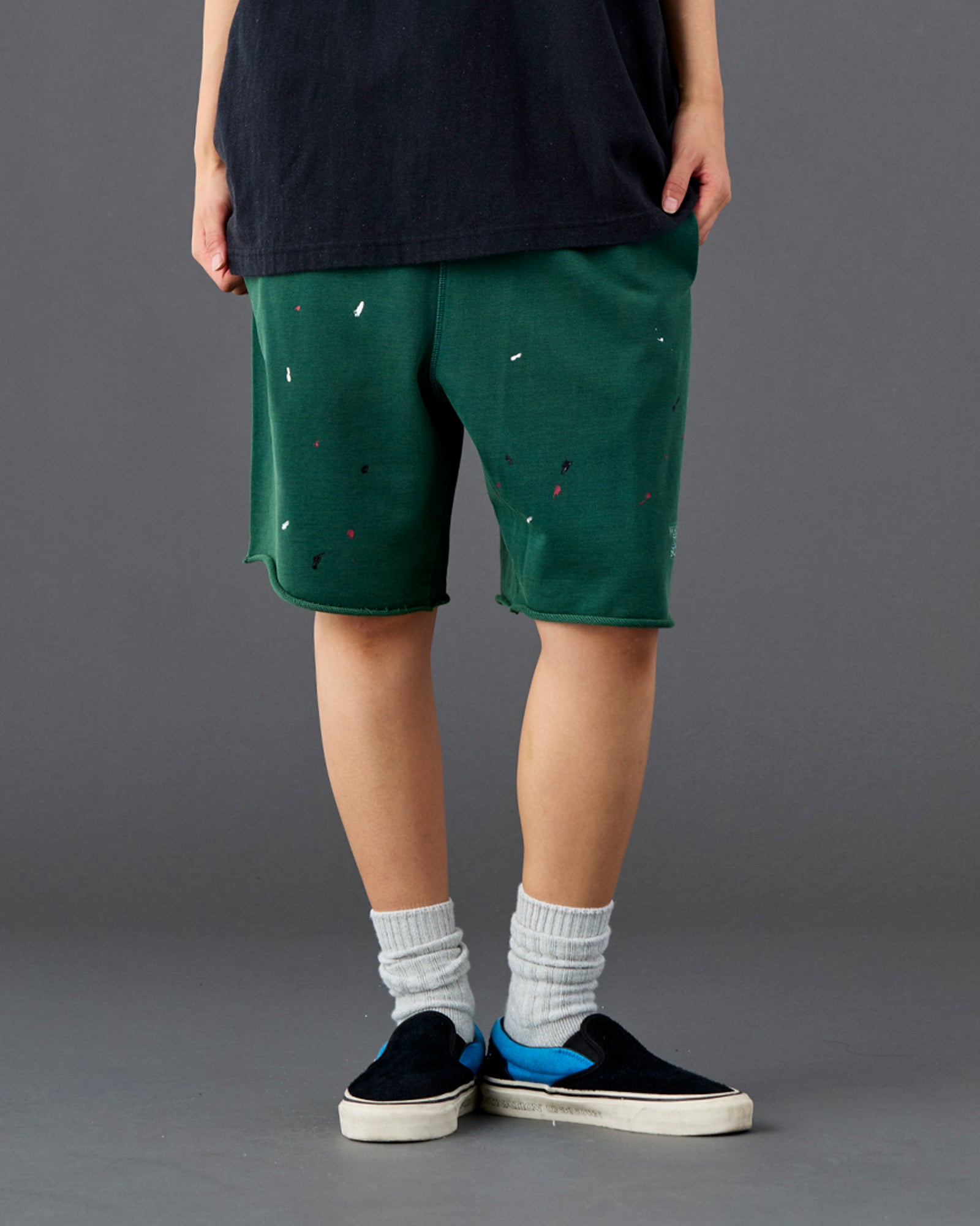 PIGMENT DYED SWEAT SHORTS