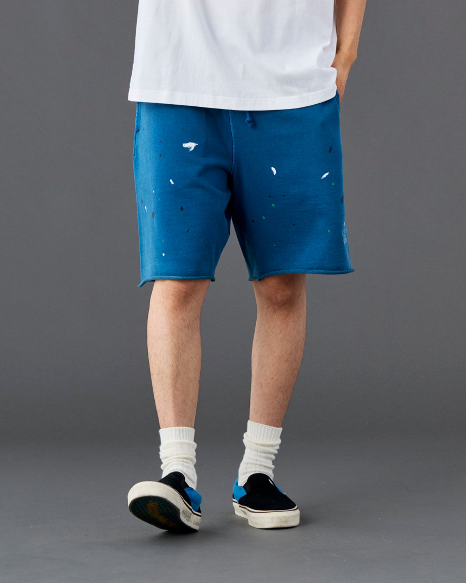 PIGMENT DYED SWEAT SHORTS