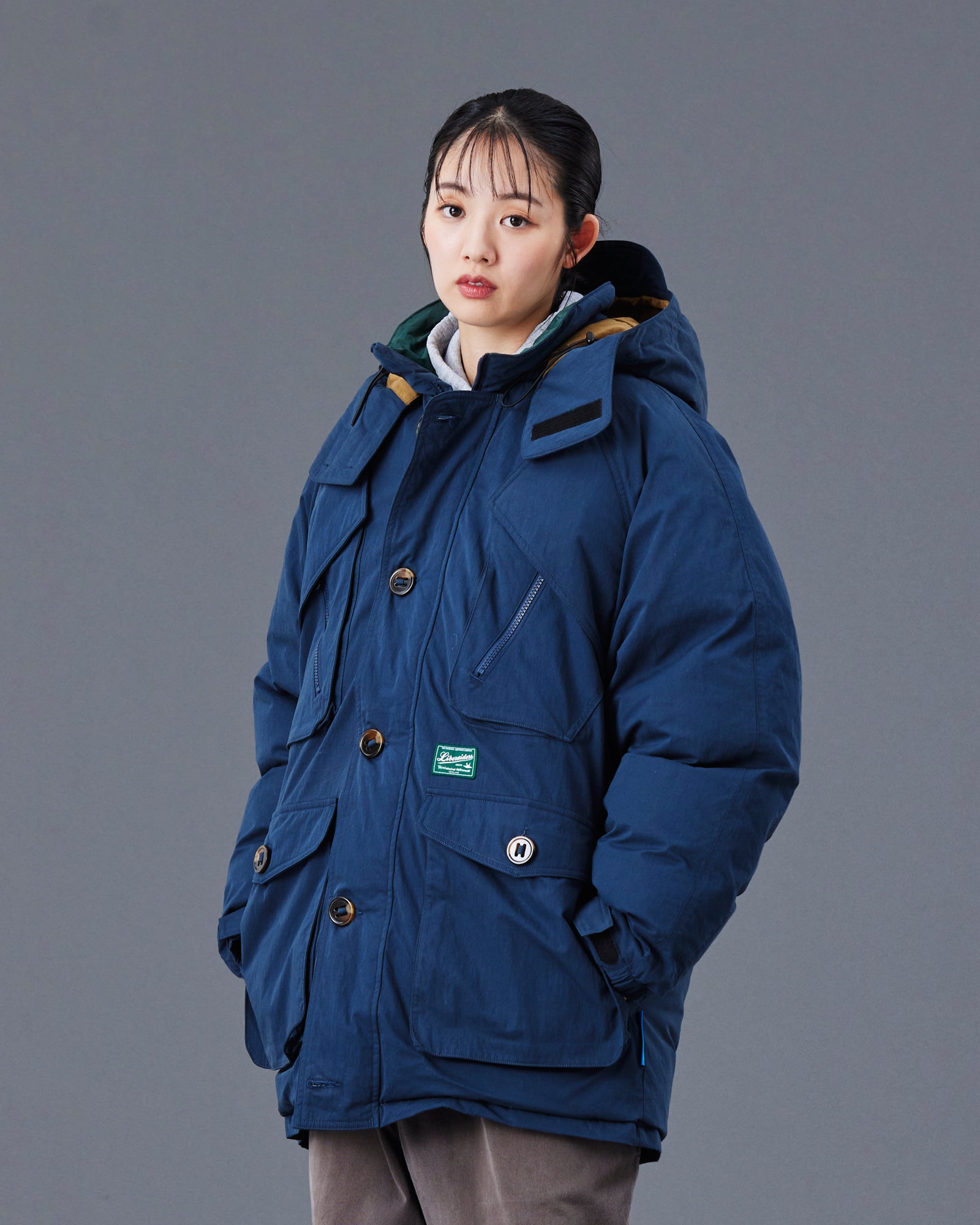UTILITY DOWN JACKET