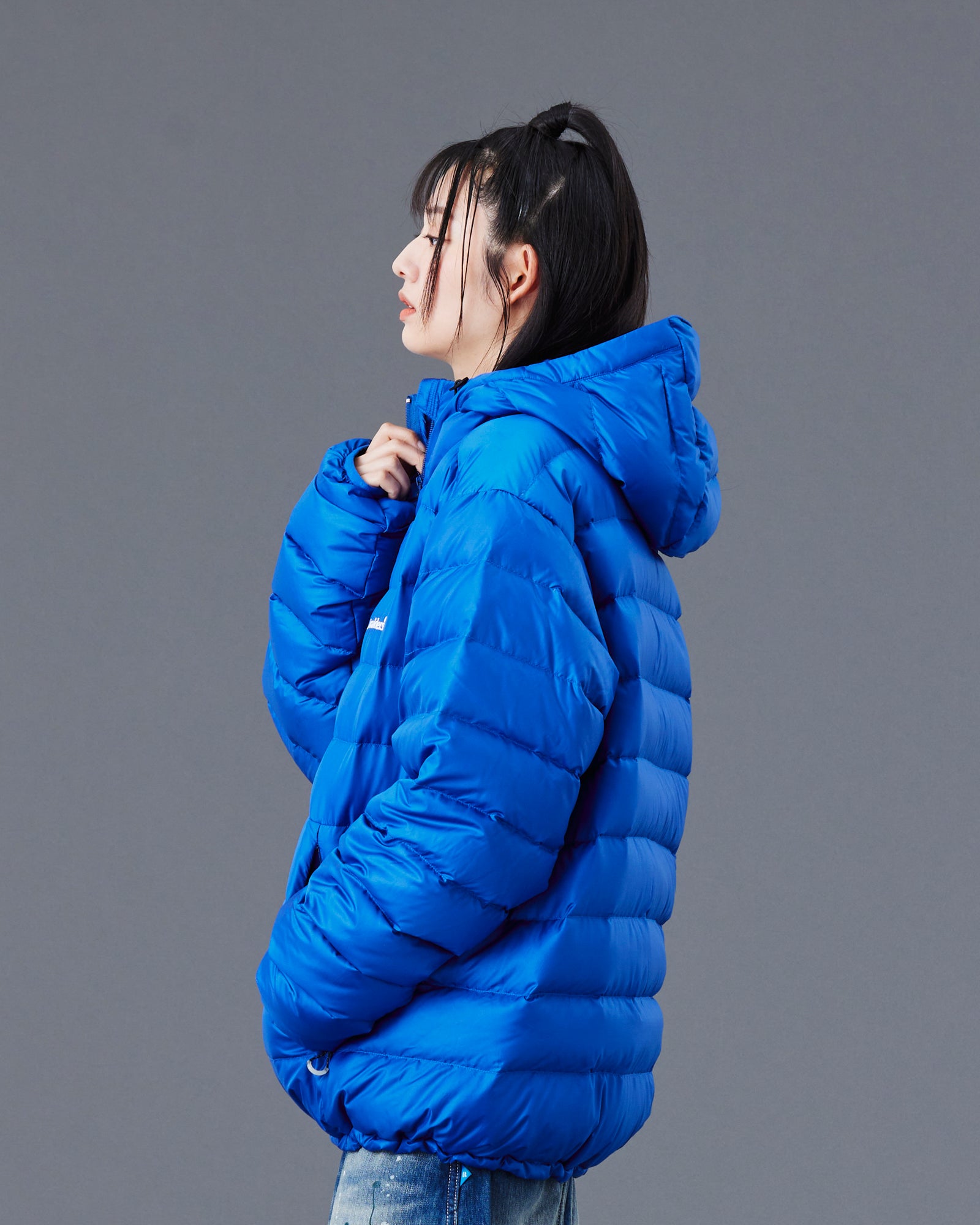 DOWN HALF ZIP HOODIE