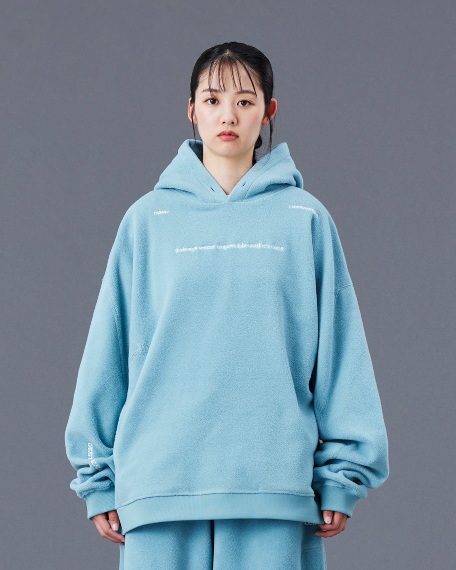 FLEECE HOODIE