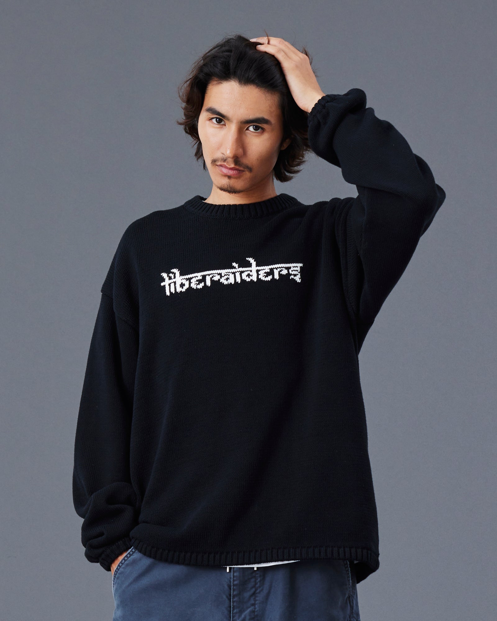WOVEN LOGO KNIT SWEATER