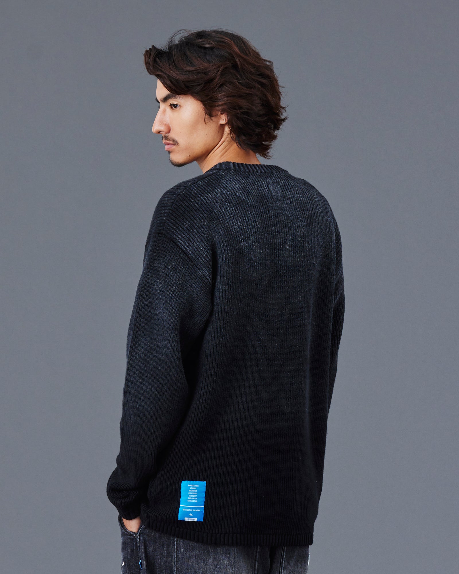 FADE LOW GAUGE KNIT SWEATER
