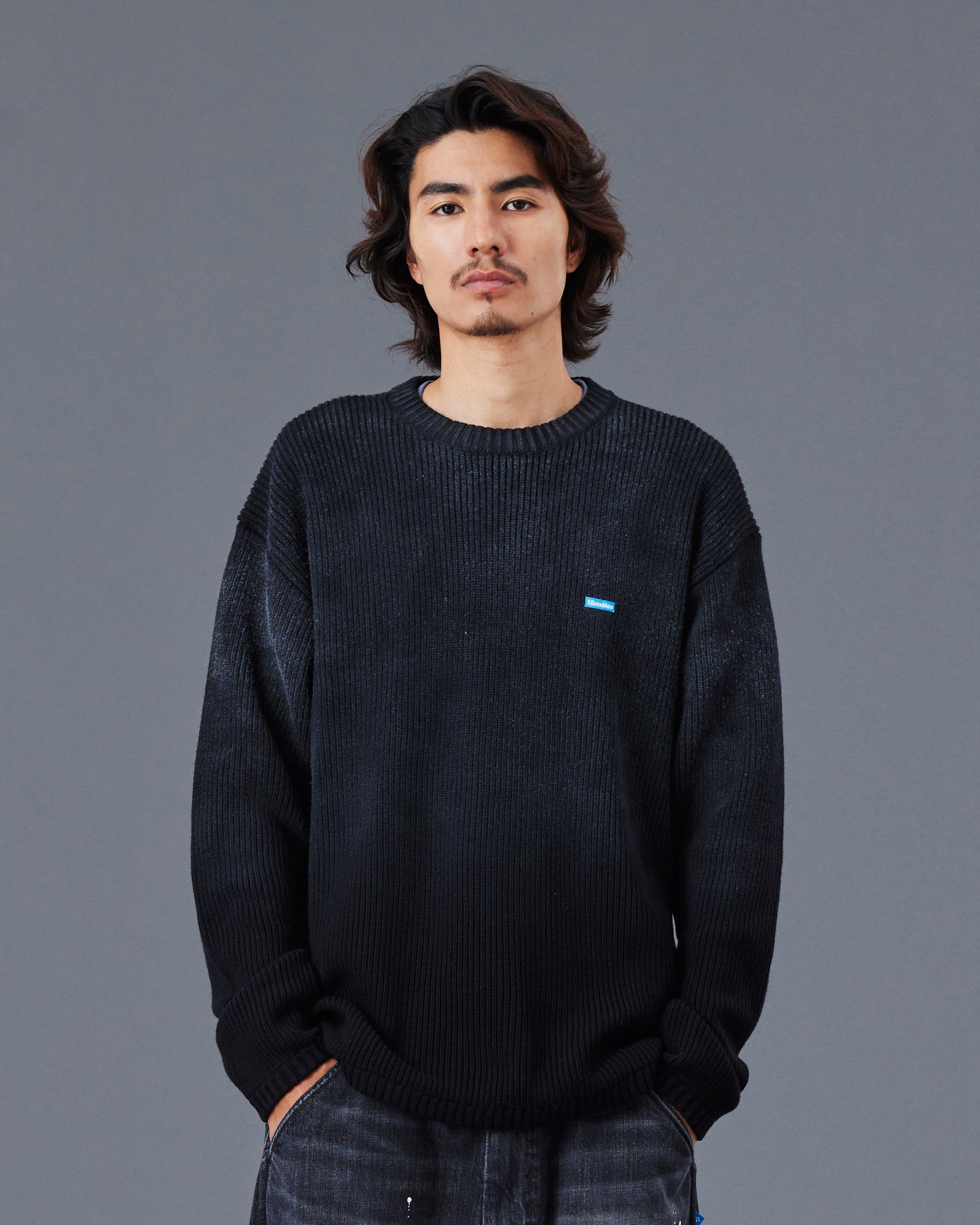 FADE LOW GAUGE KNIT SWEATER