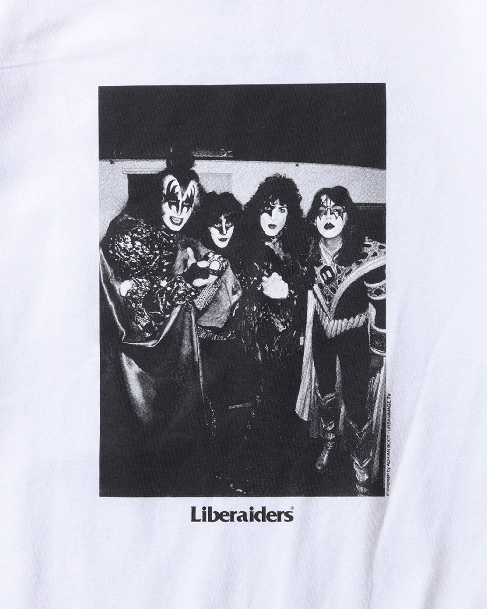 KISS TEE