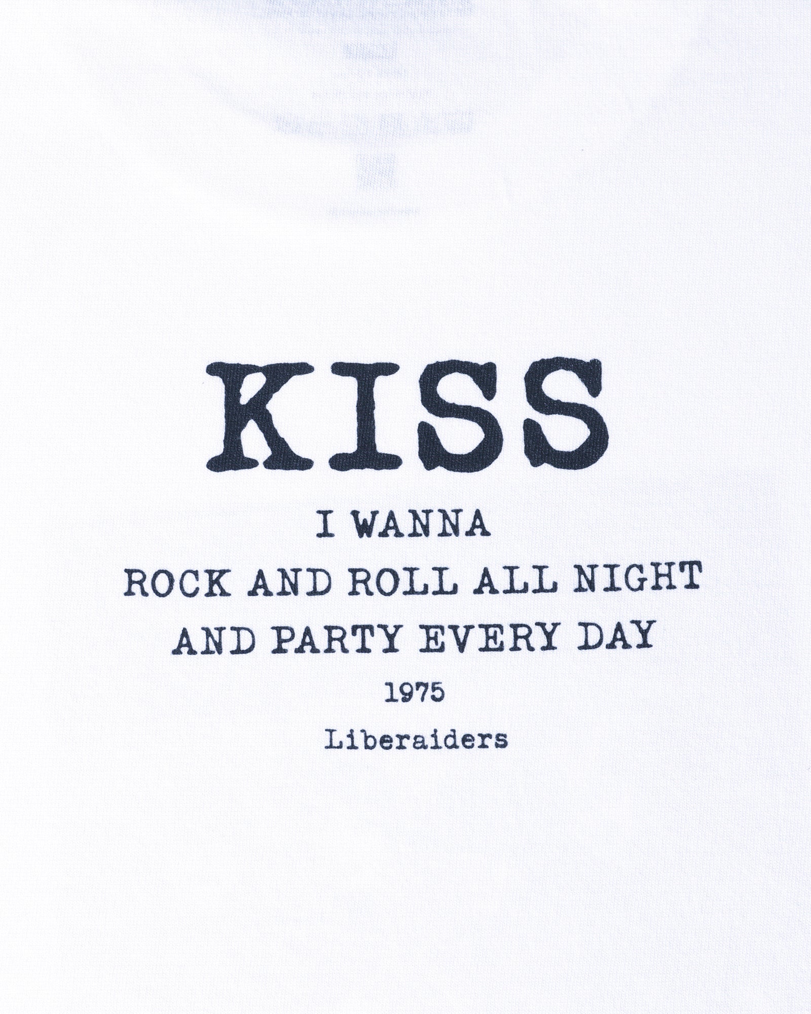 KISS TEE