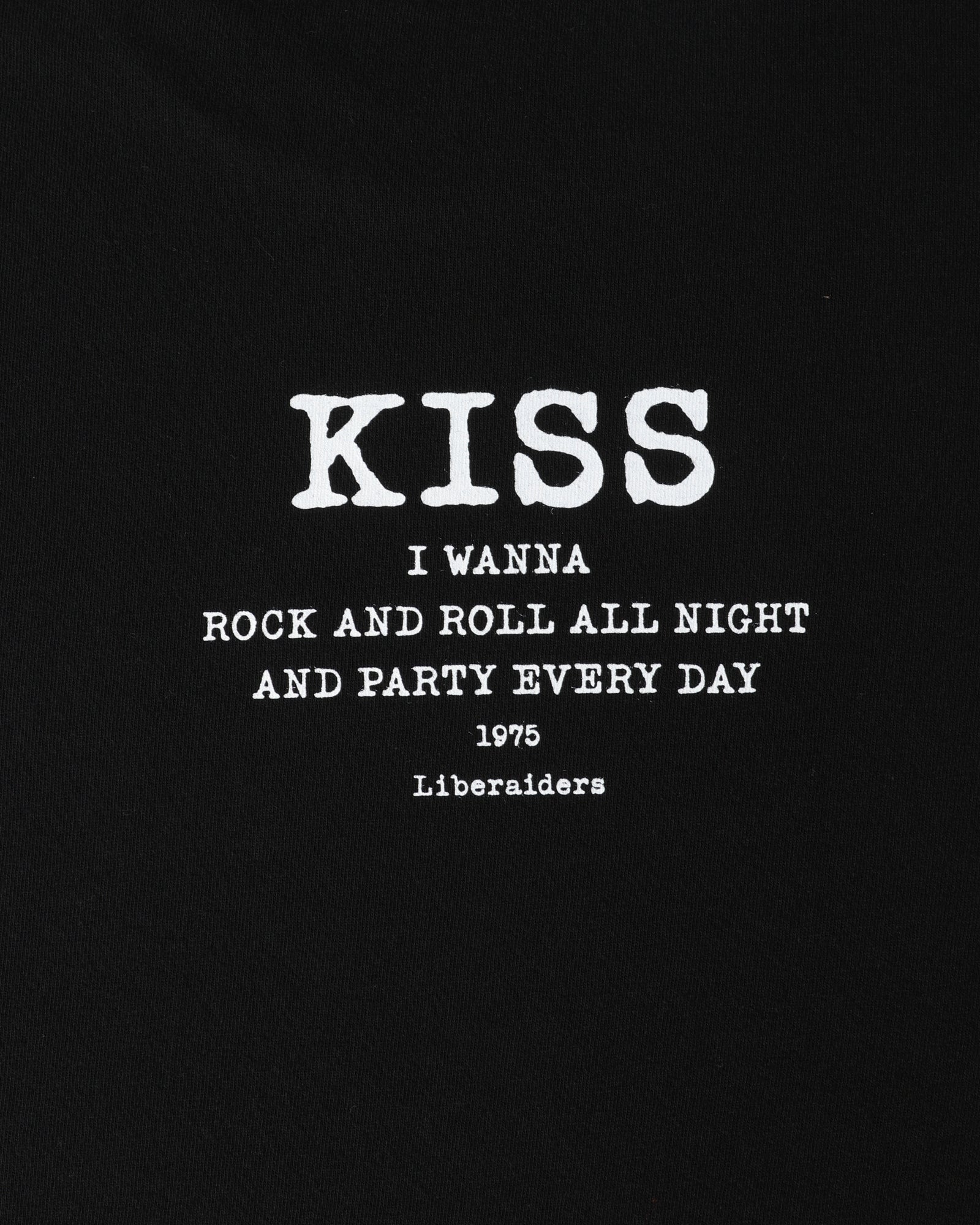 KISS TEE