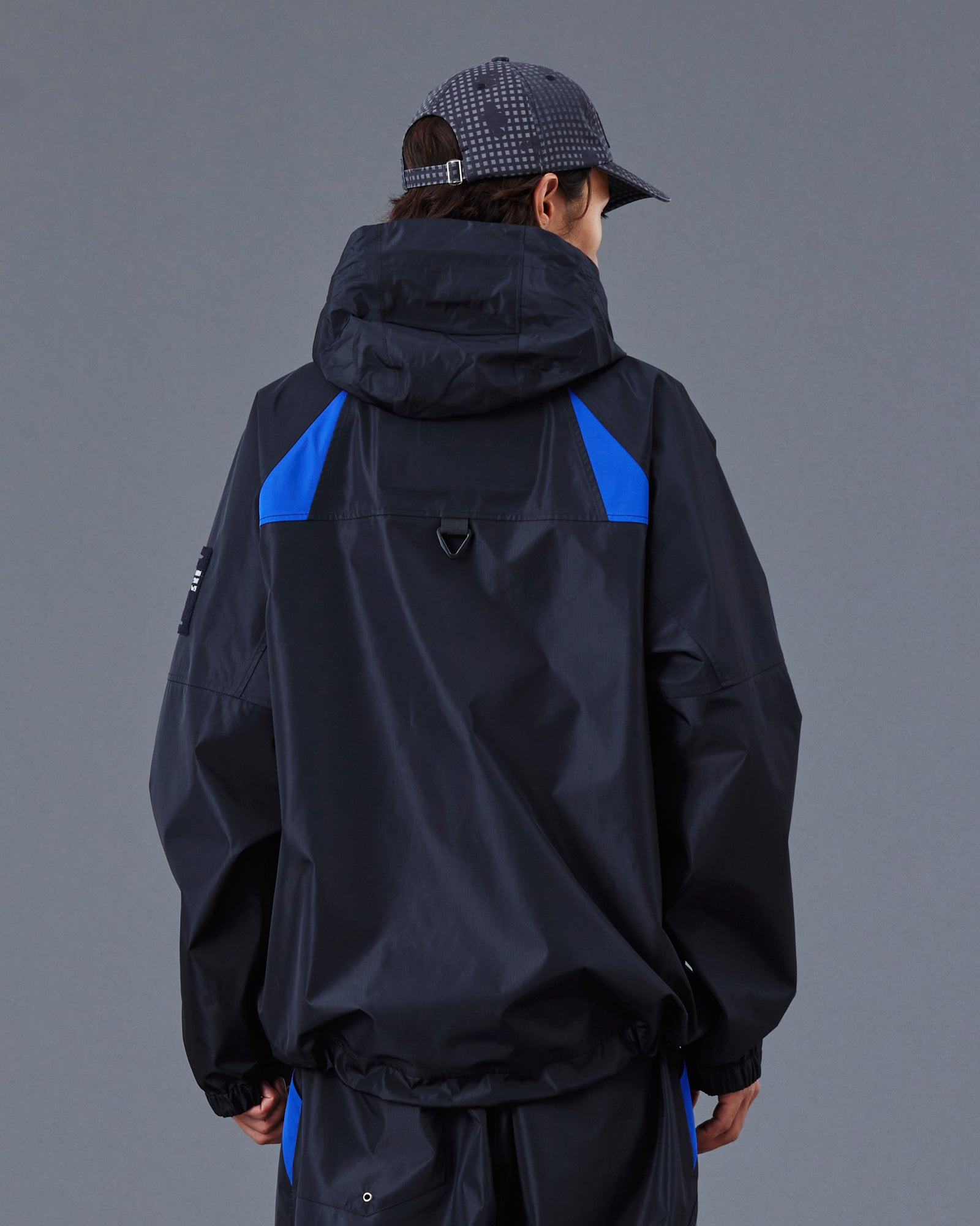 upload_20250605_ALL CONDITIONS 3LAYER JACKET III_029_30_77002_g006.jpg