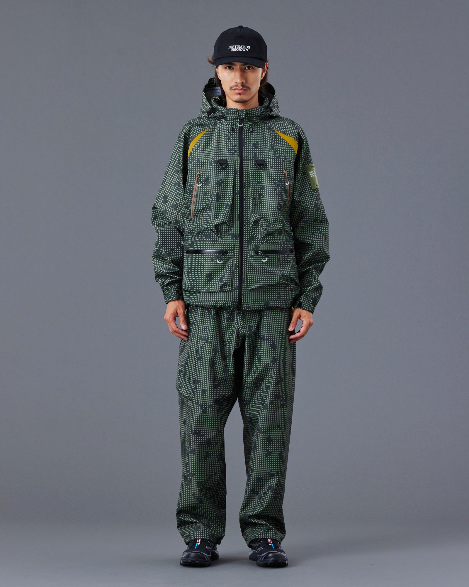 upload_20250605_ALL CONDITIONS 3LAYER JACKET III_032_33_77002_h003.jpg