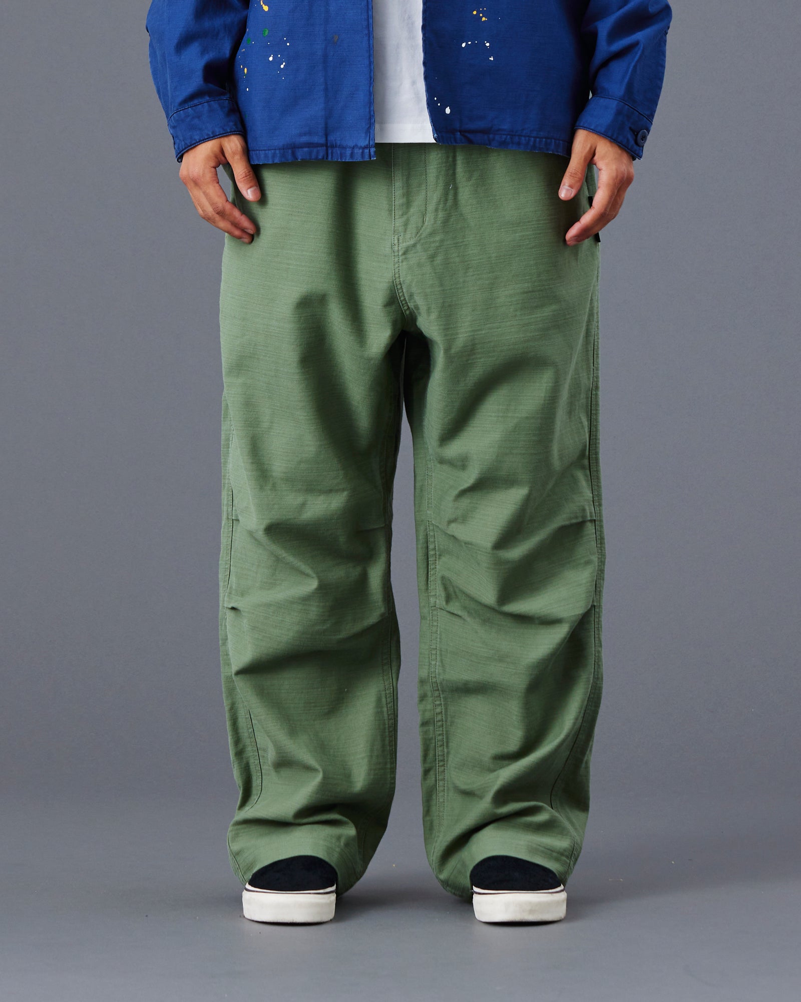 upload_20250605_BACK SATIN MILITARY PANTS_017_18_77717_G001_45.jpg