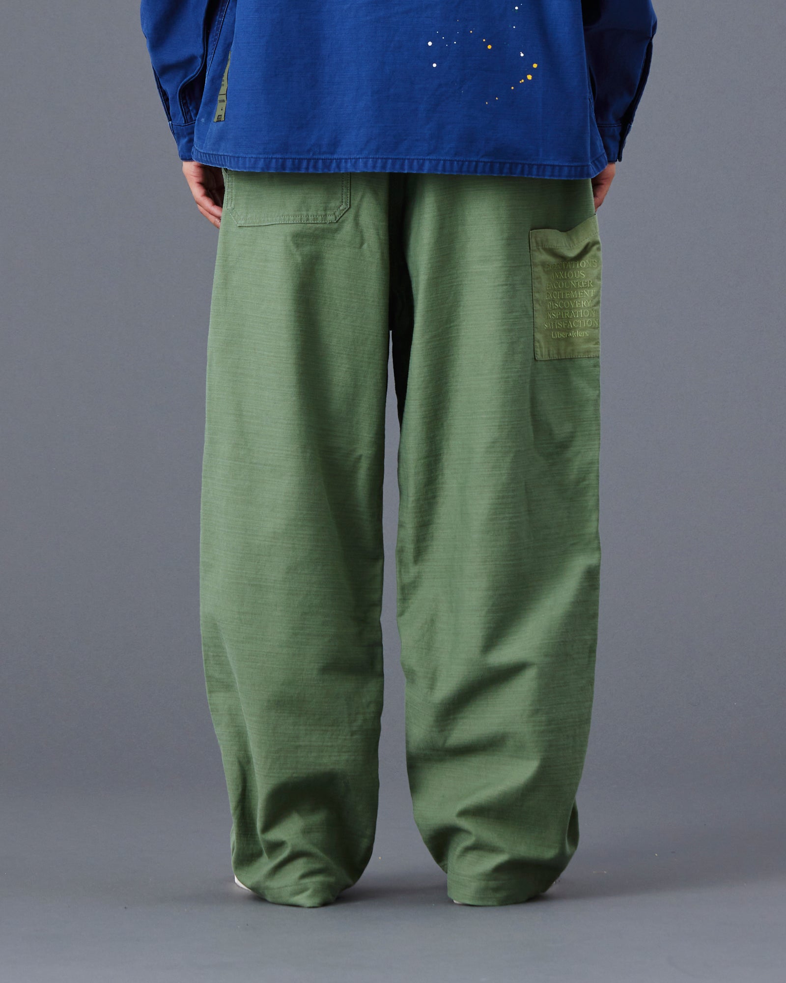 upload_20250605_BACK SATIN MILITARY PANTS_018_19_77717_G002_45.jpg