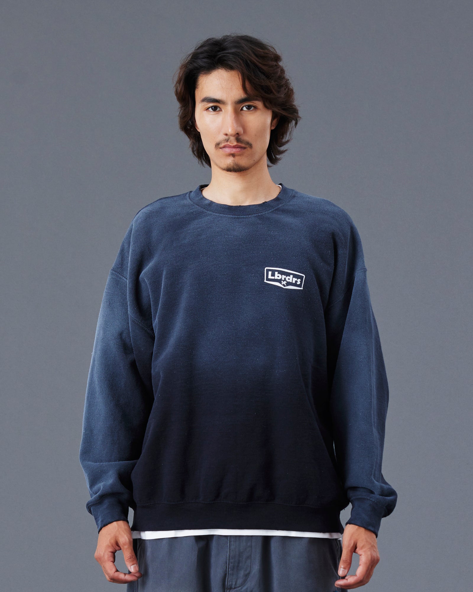 upload_20250605_CIRCLE LOGO CREWNECK_027_30_77315_G009_45.jpg