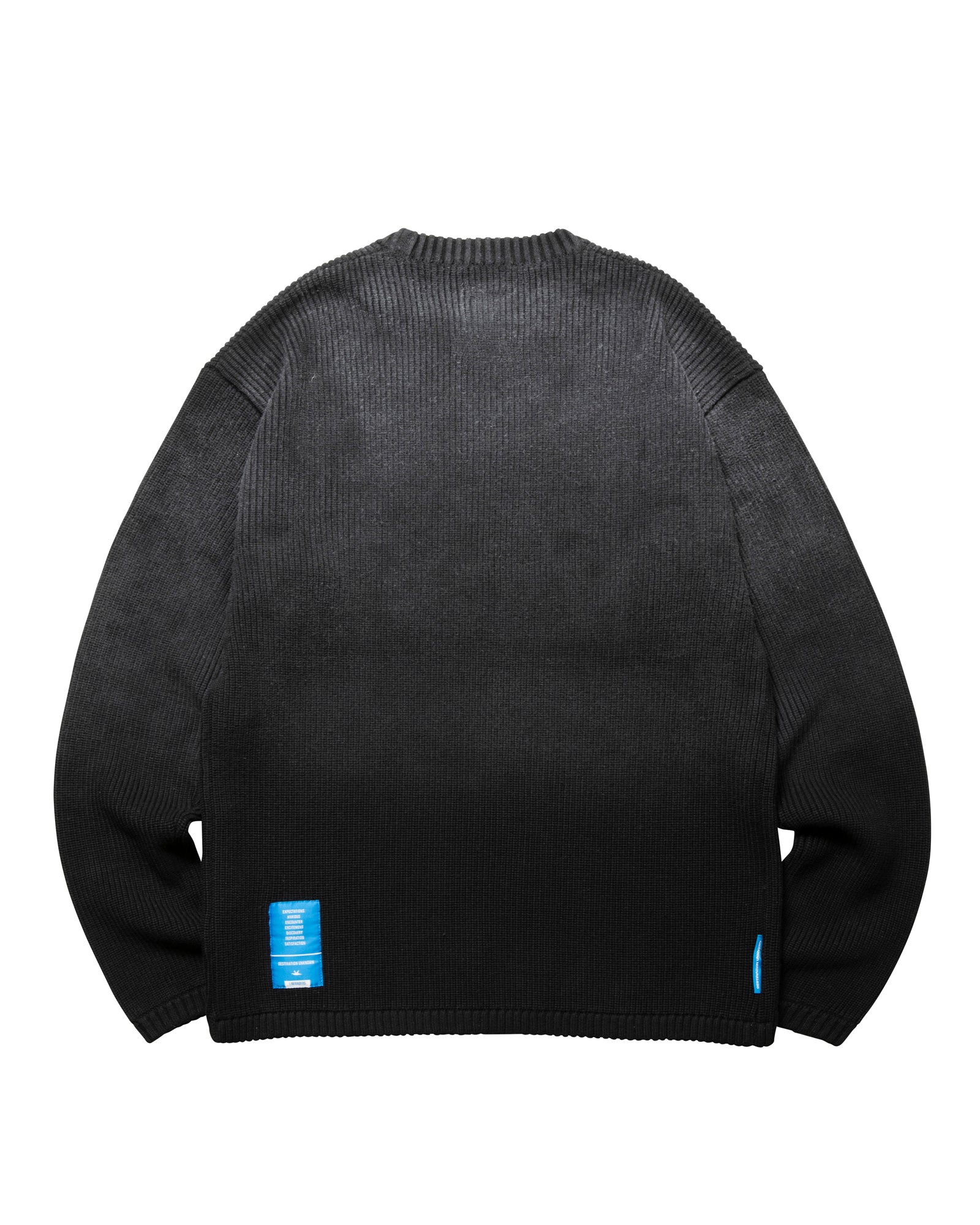 upload_20250605_FADE LOW GAUGE KNIT SWEATER_003_04_77402_a004_45.jpg