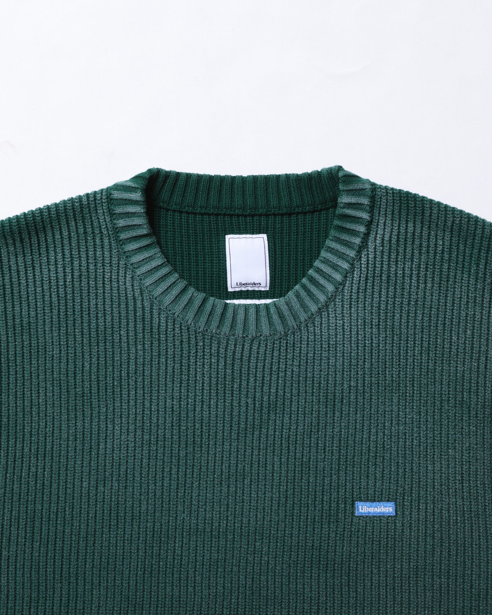 upload_20250605_FADE LOW GAUGE KNIT SWEATER_011_13_77402_c007_45.jpg