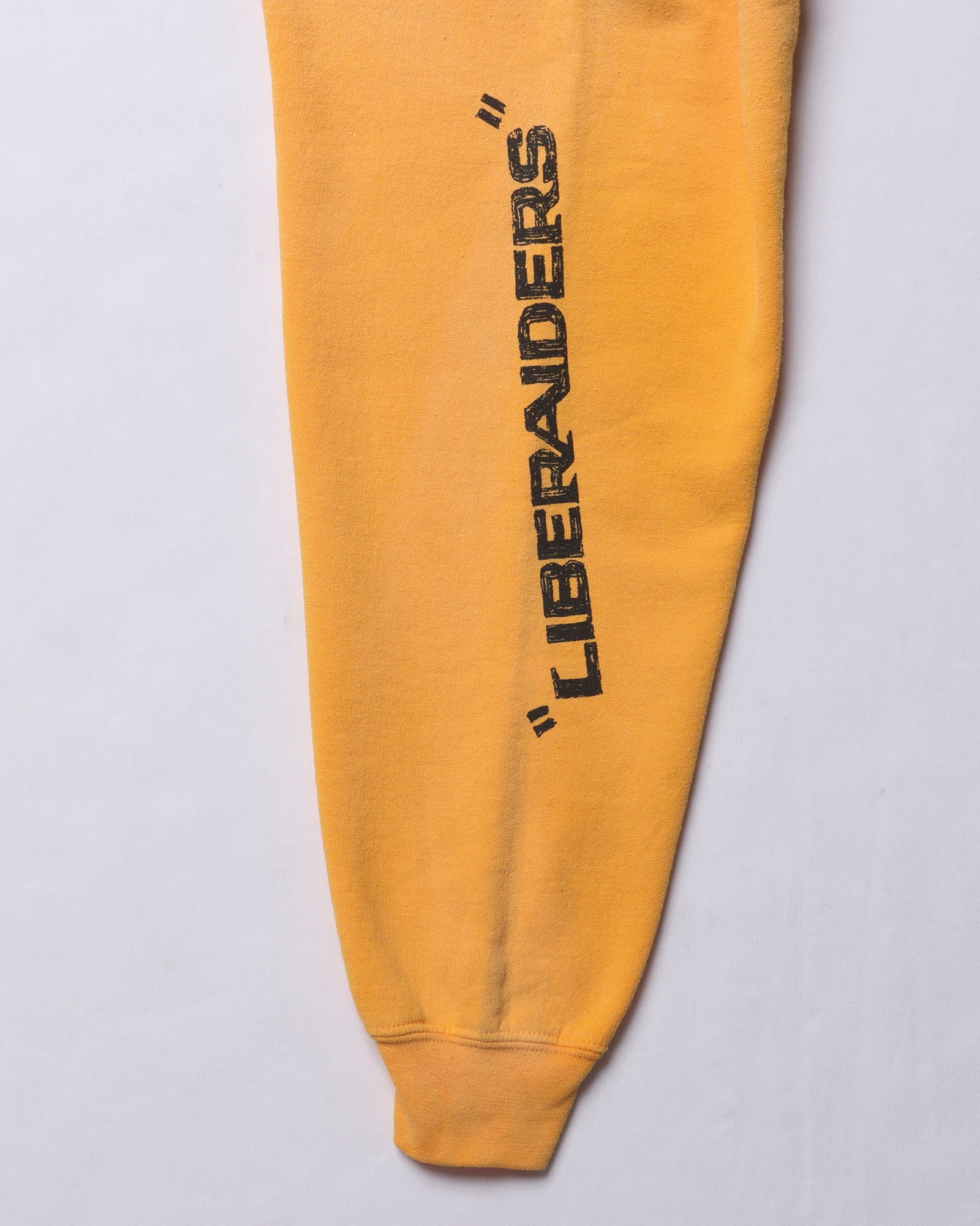 upload_20250605_HANDWRITING PRINT HOODIE_026_27_77311_c021_45.jpg