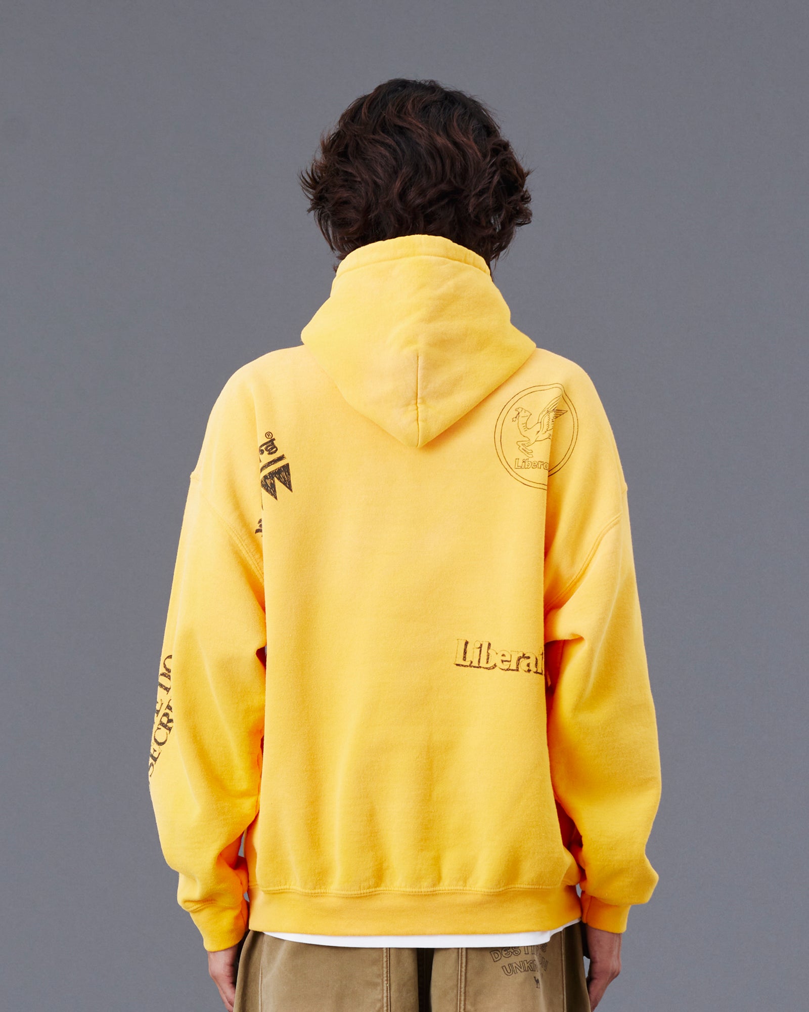 upload_20250605_HANDWRITING PRINT HOODIE_031_32_77311_G005_45 .jpg