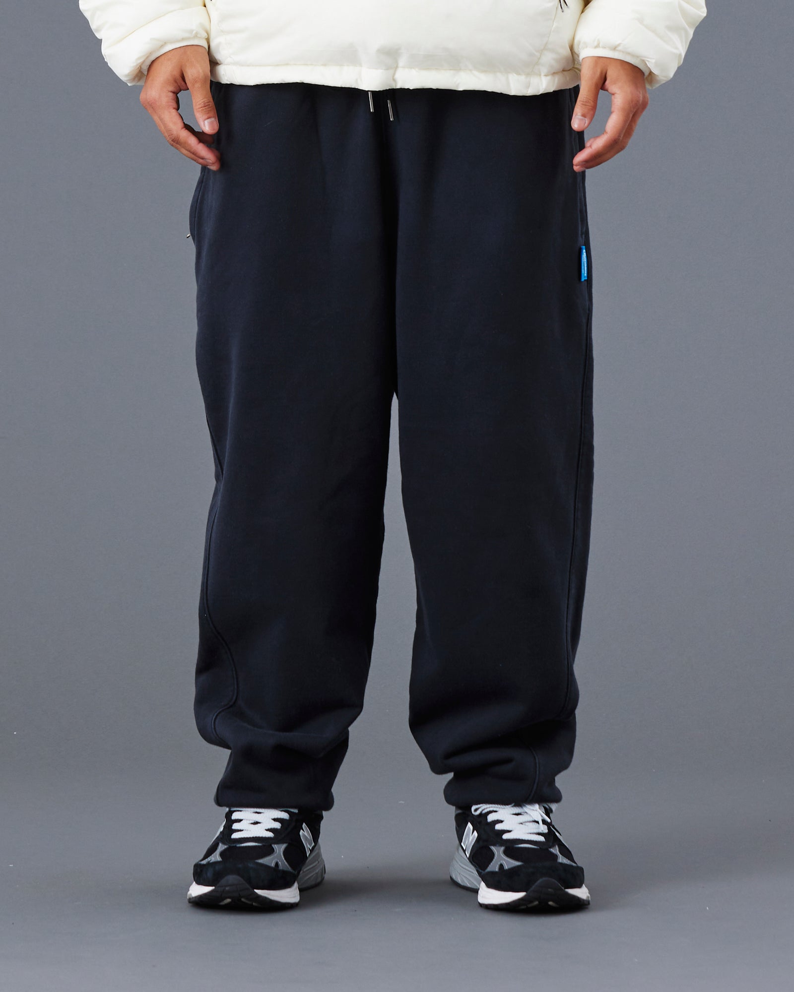 upload_20250605_HEAVY WEIGHT SWEAT PANTS_016_17_77712_g004_45.jpg